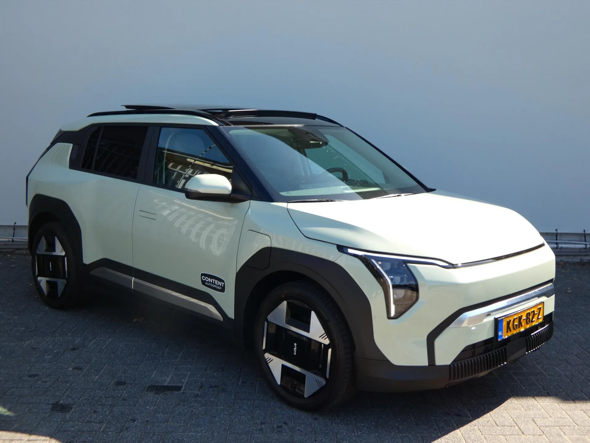 Kia EV3 met kenteken KGK-82-Z – interieur