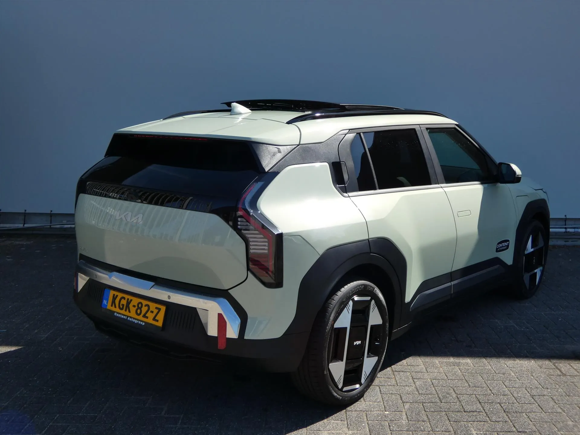 Kia EV3 met kenteken KGK-82-Z – detailfoto