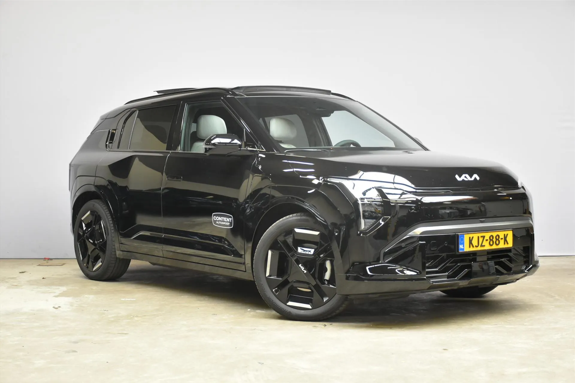 Kia EV3 met kenteken KJZ-88-K – interieur