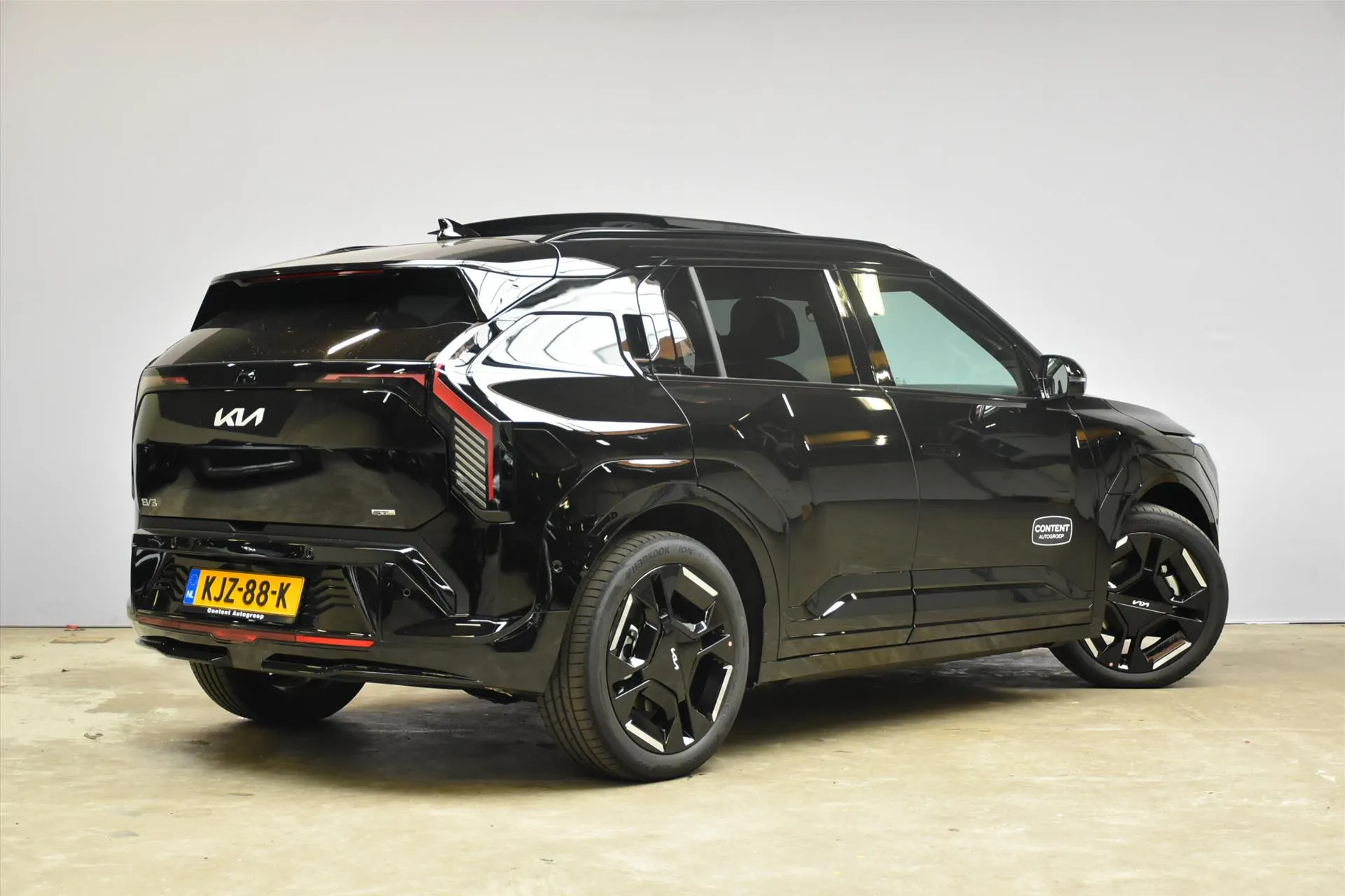 Kia EV3 met kenteken KJZ-88-K – detailfoto