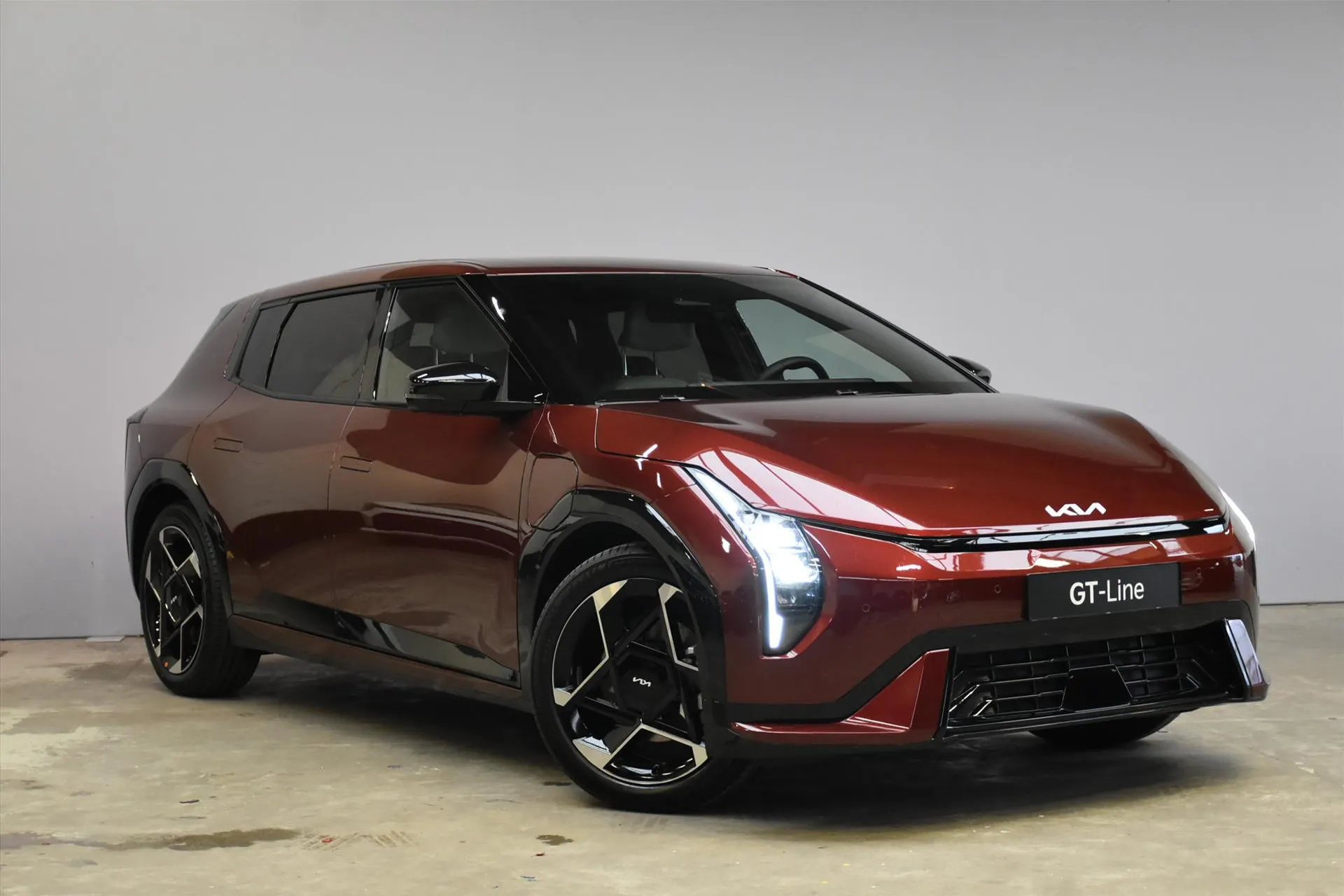 Kia EV4 met kenteken 74036 – dashboard