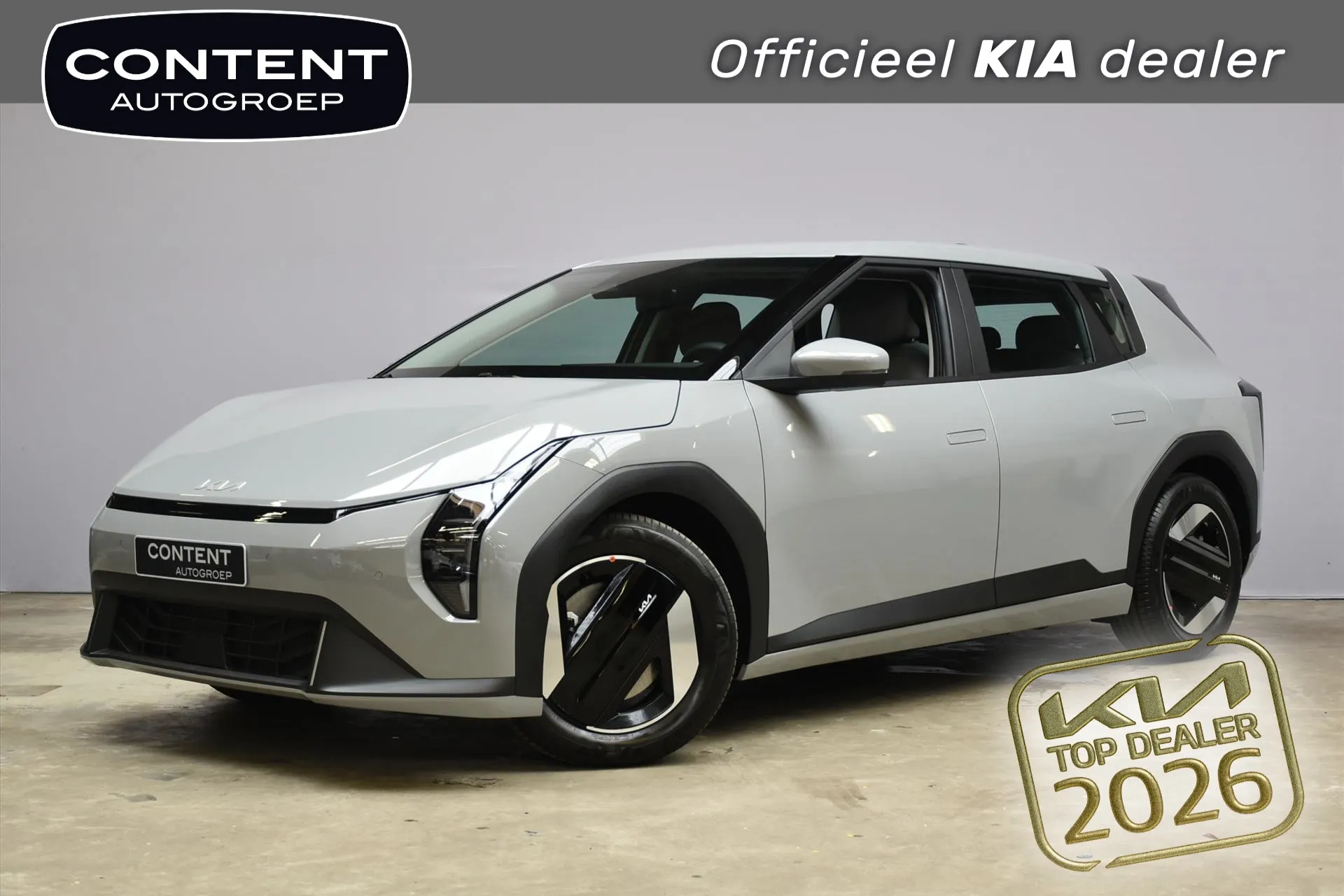 Kia EV4 met kenteken 77647 – vooraanzicht