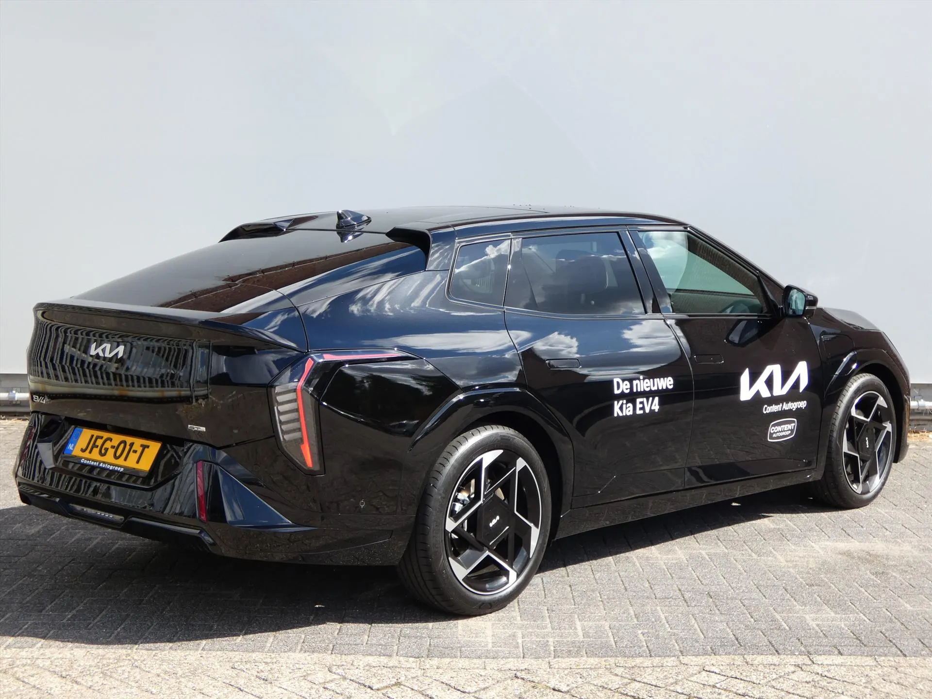 Kia EV4 met kenteken JFG-01-T – detailfoto
