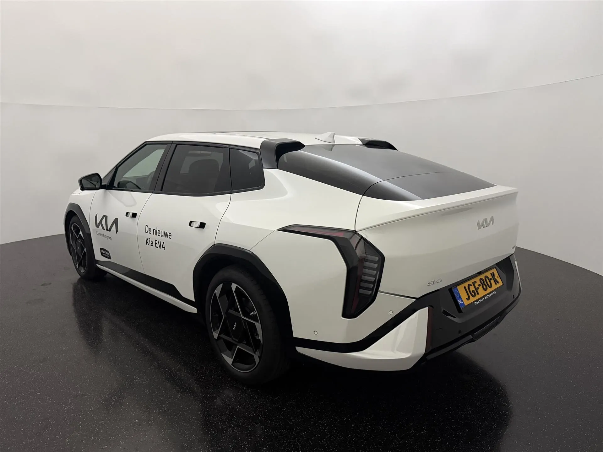 Kia EV4 met kenteken JGF-80-K – detailfoto