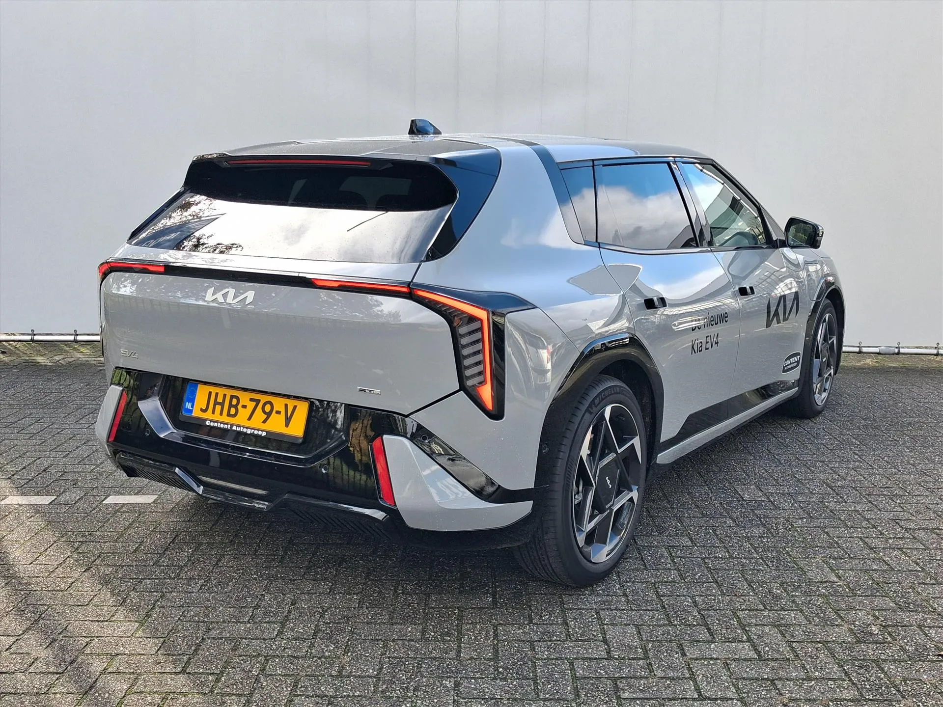 Kia EV4 met kenteken JHB-79-V – dashboard