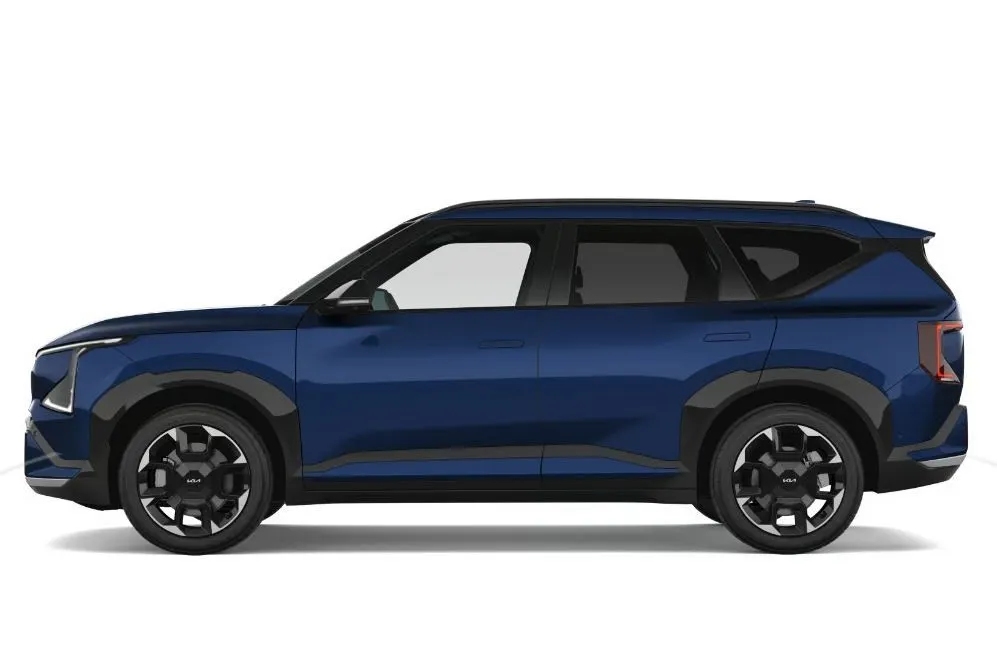 Kia EV5 met kenteken 72206 – achteraanzicht