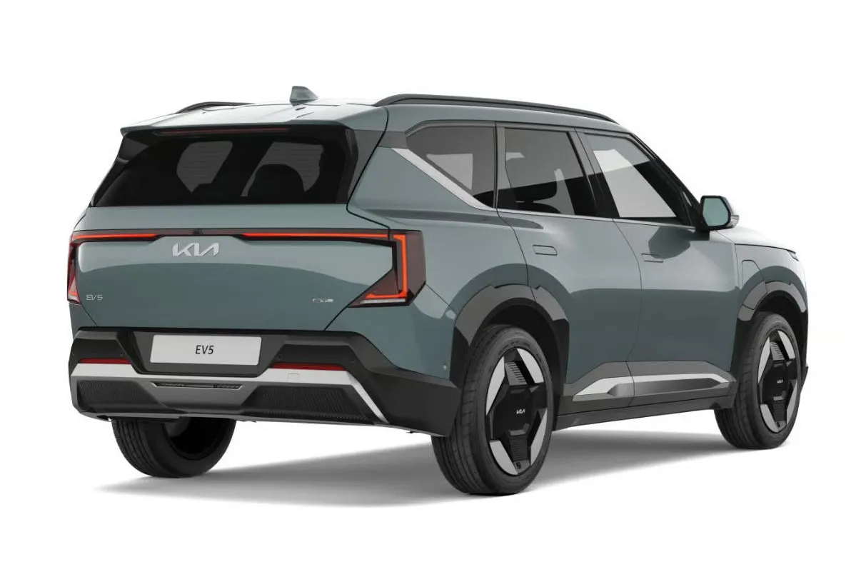 Kia EV5 met kenteken 72209 – dashboard