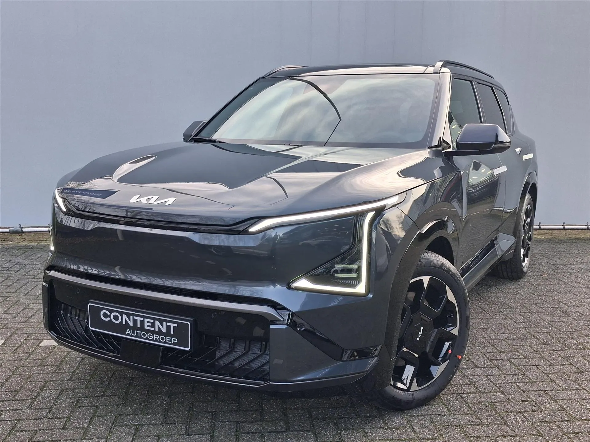 Kia EV5 met kenteken 73921 – vooraanzicht