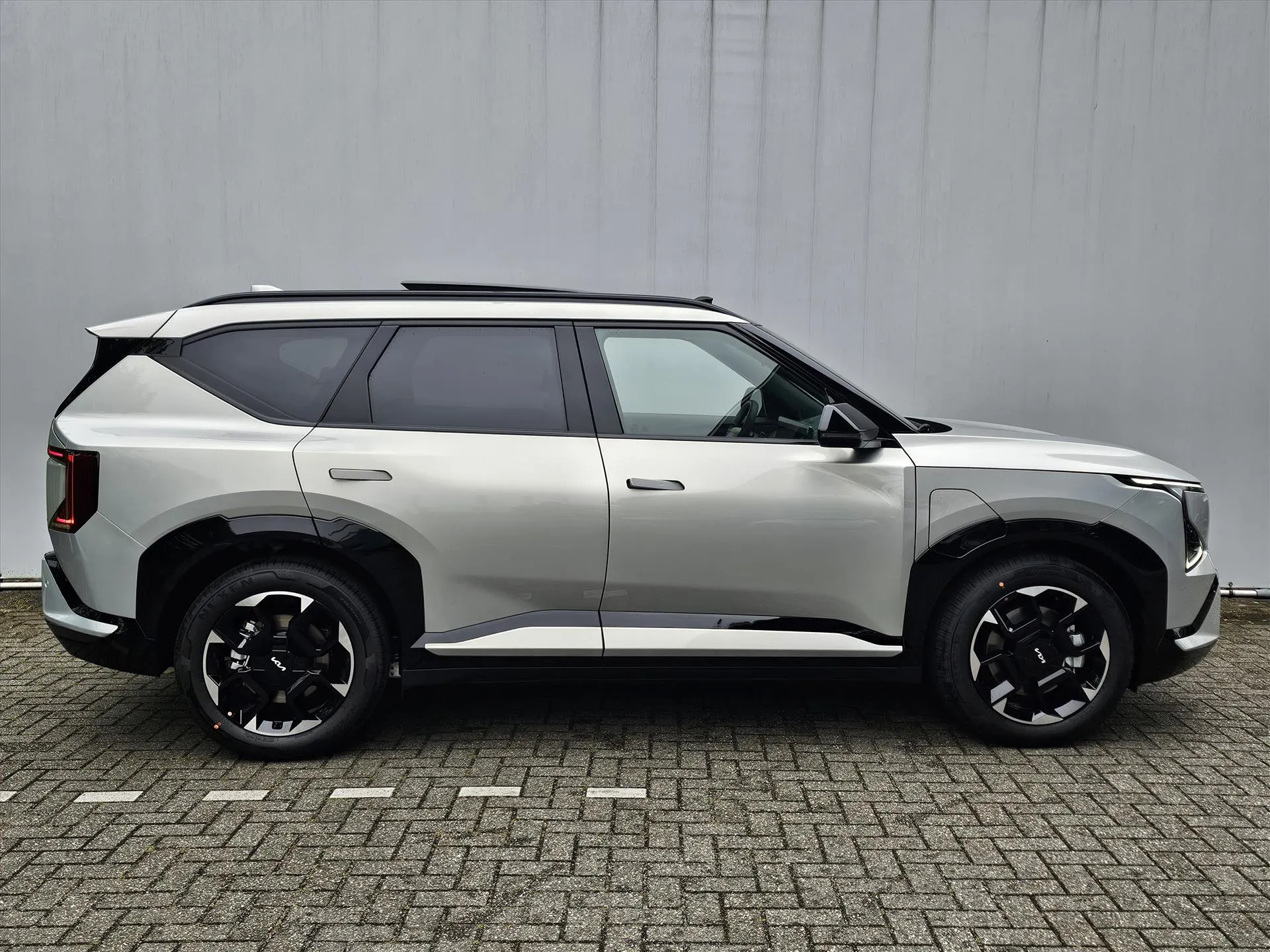 Kia EV5 met kenteken 76786 – detailfoto