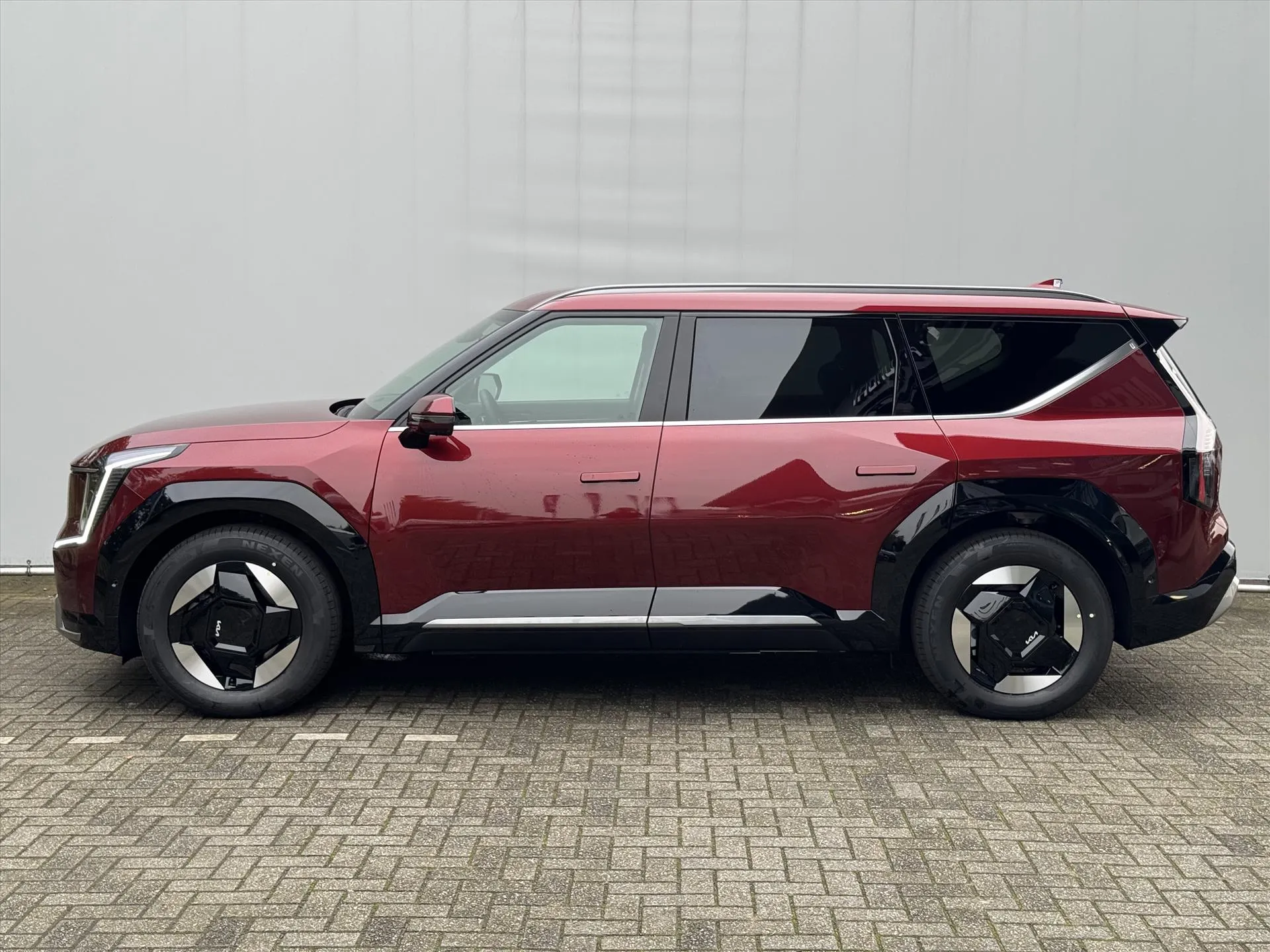 Kia EV9 met kenteken 65192 – achteraanzicht