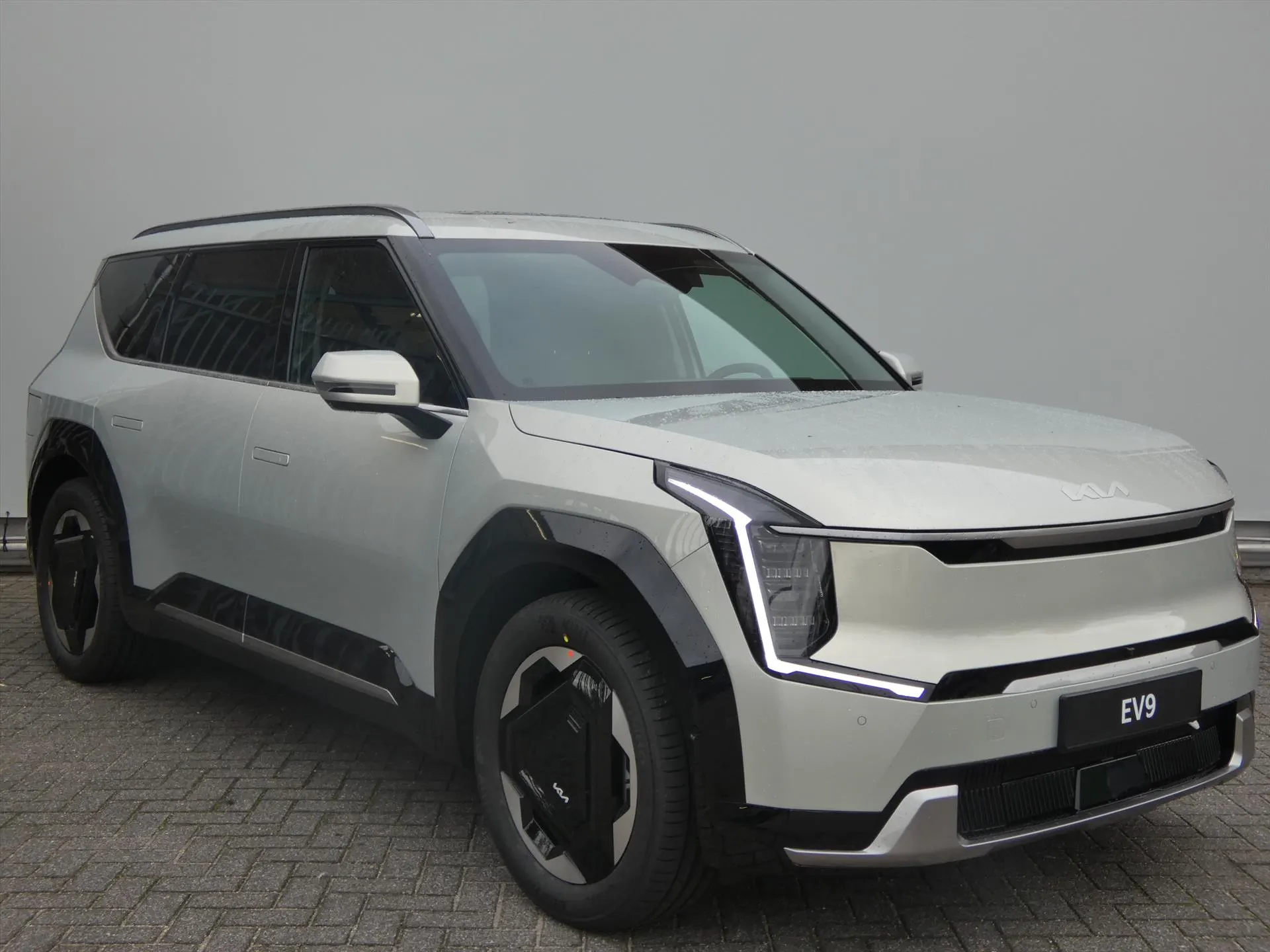 Kia EV9 met kenteken 73086 – interieur