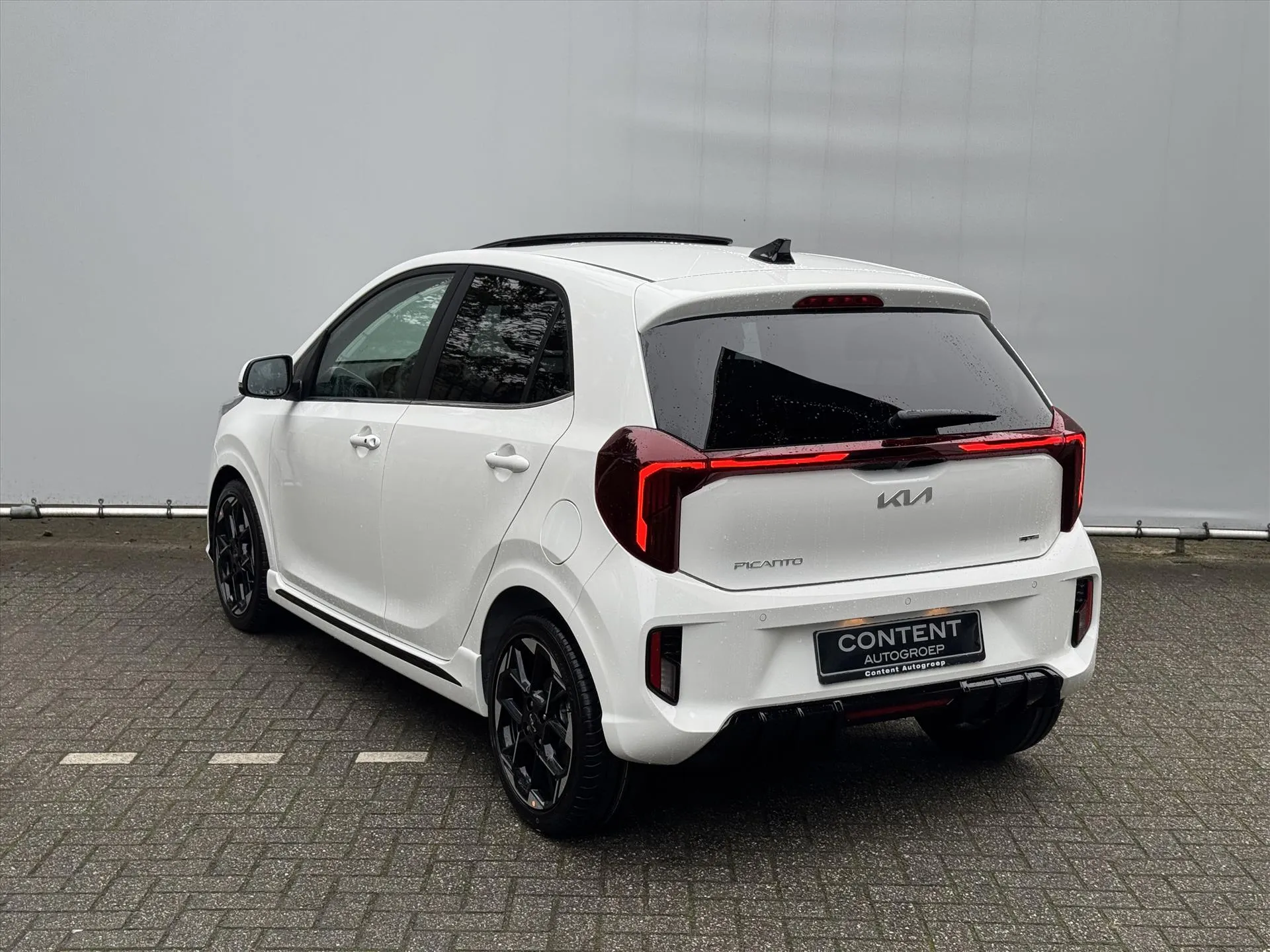 Kia Picanto met kenteken 60455 – interieur