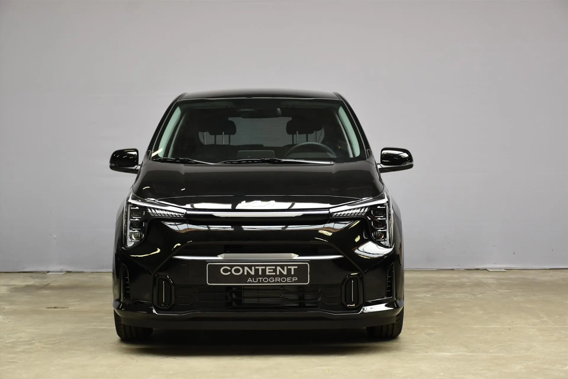 Kia Picanto met kenteken 63720 – interieur