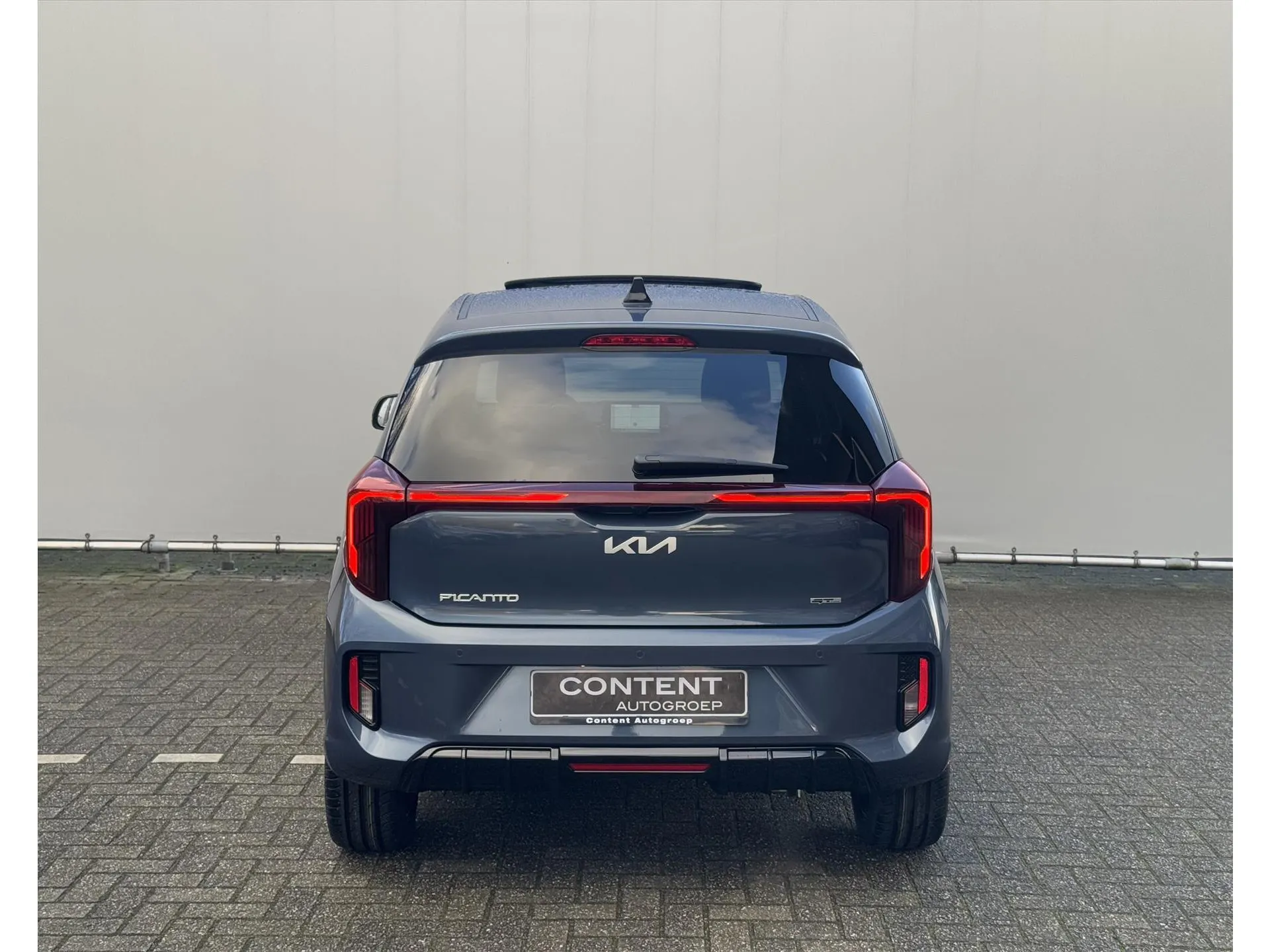 Kia Picanto met kenteken 66115 – dashboard