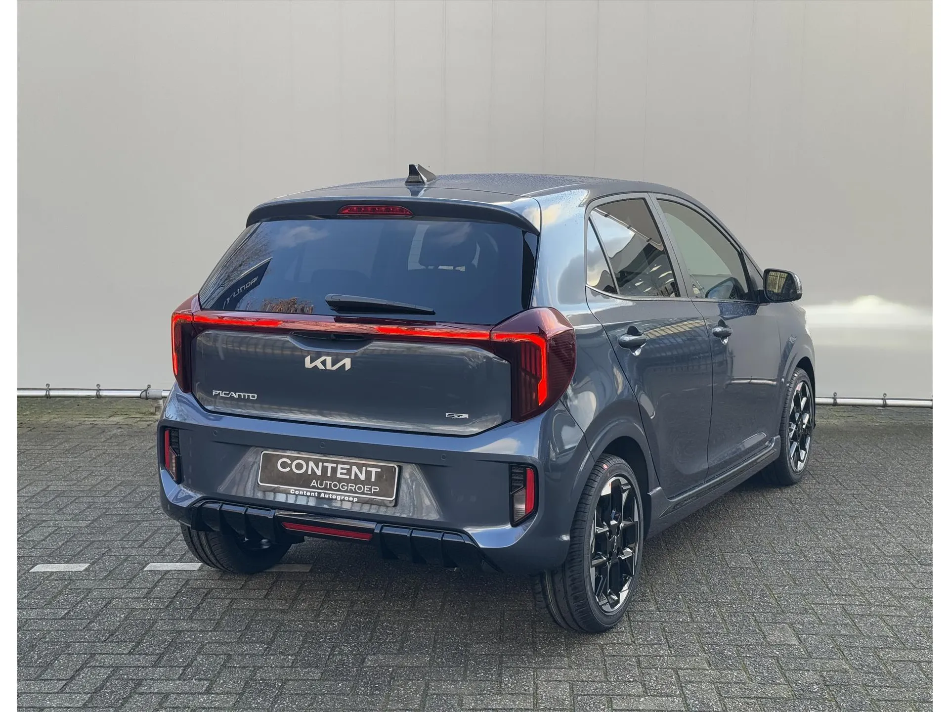 Kia Picanto met kenteken 66115 – detailfoto