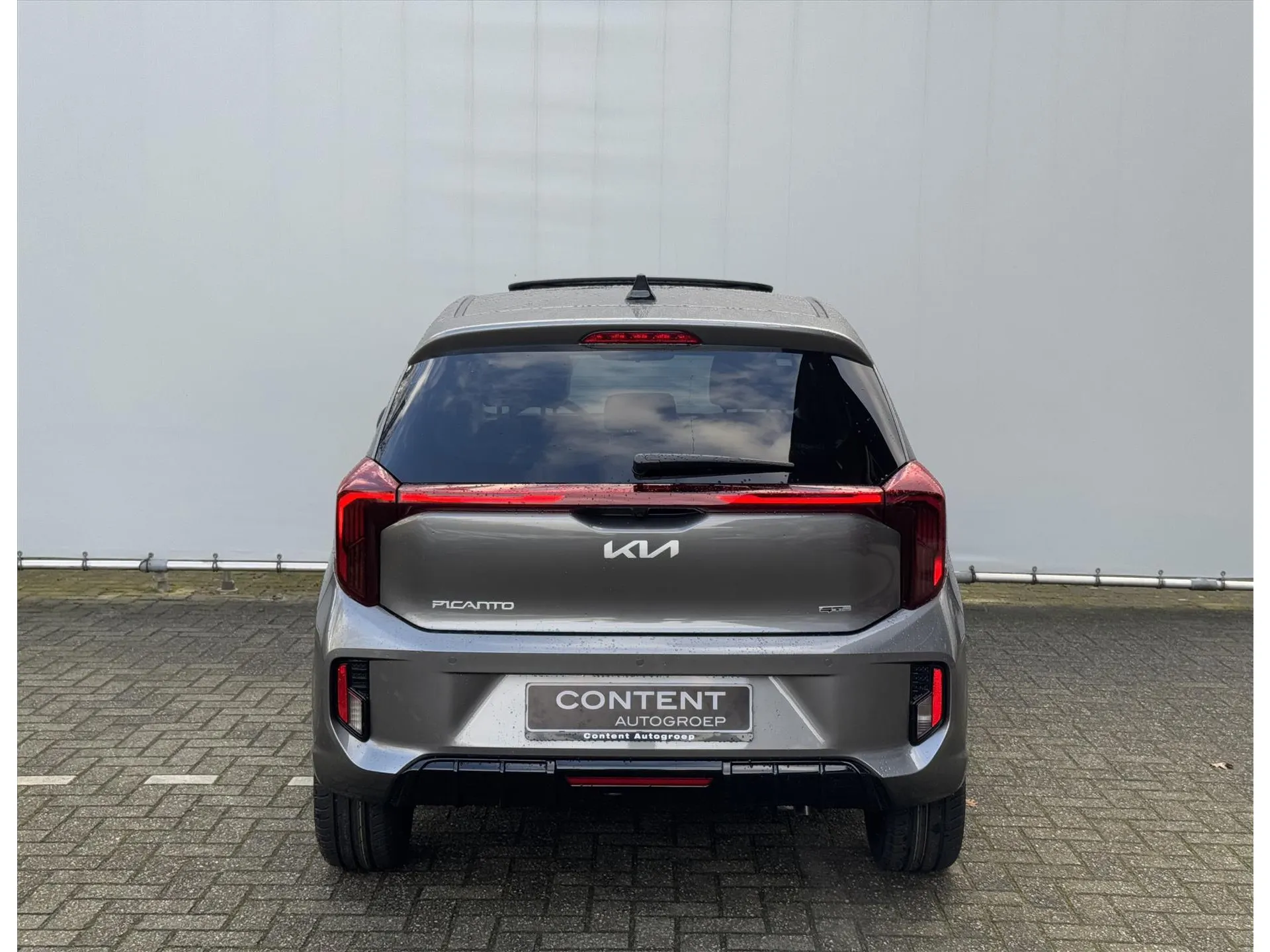 Kia Picanto met kenteken 66131 – dashboard