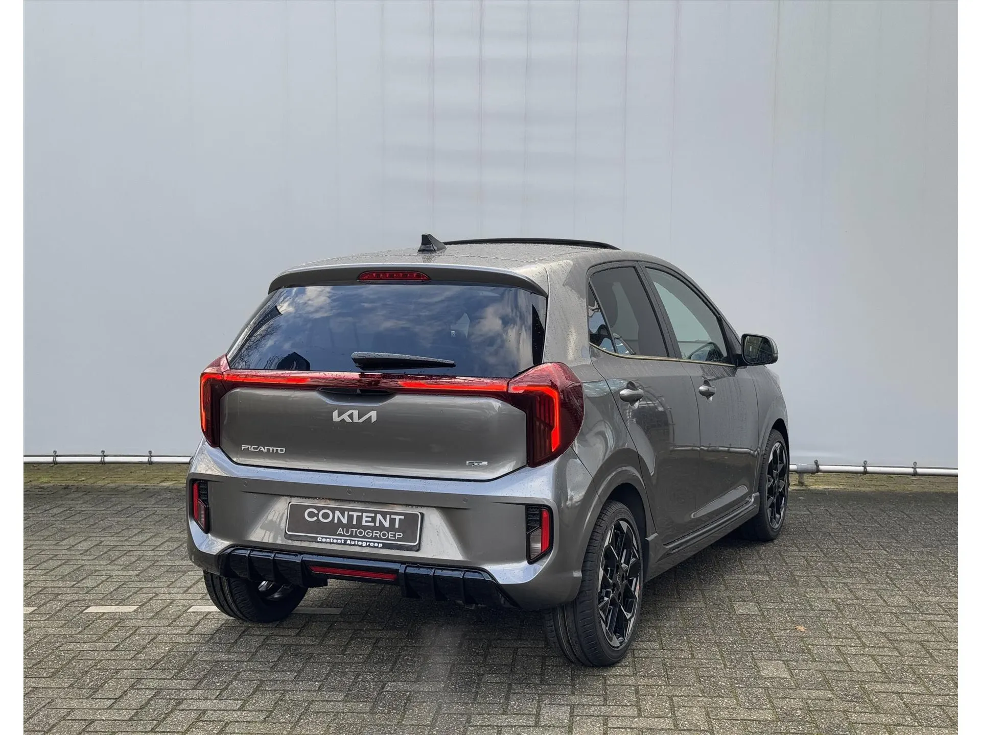 Kia Picanto met kenteken 66131 – detailfoto