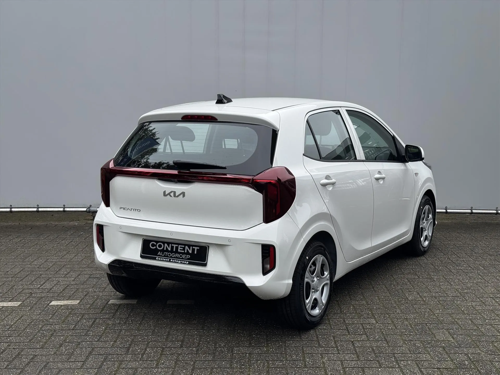 Kia Picanto met kenteken 66138 – detailfoto