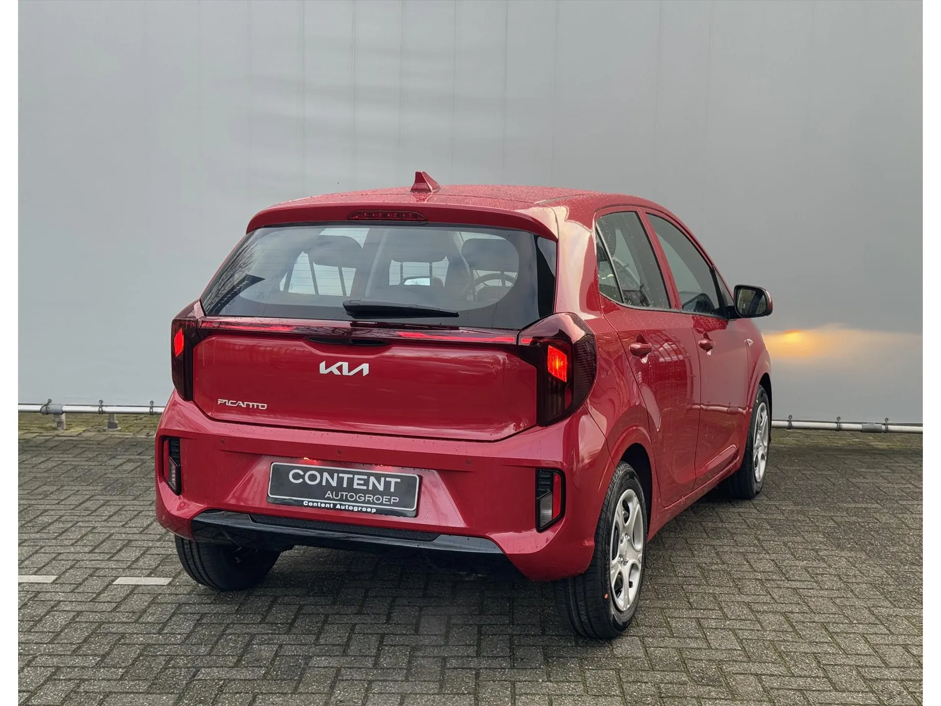 Kia Picanto met kenteken 66142 – detailfoto