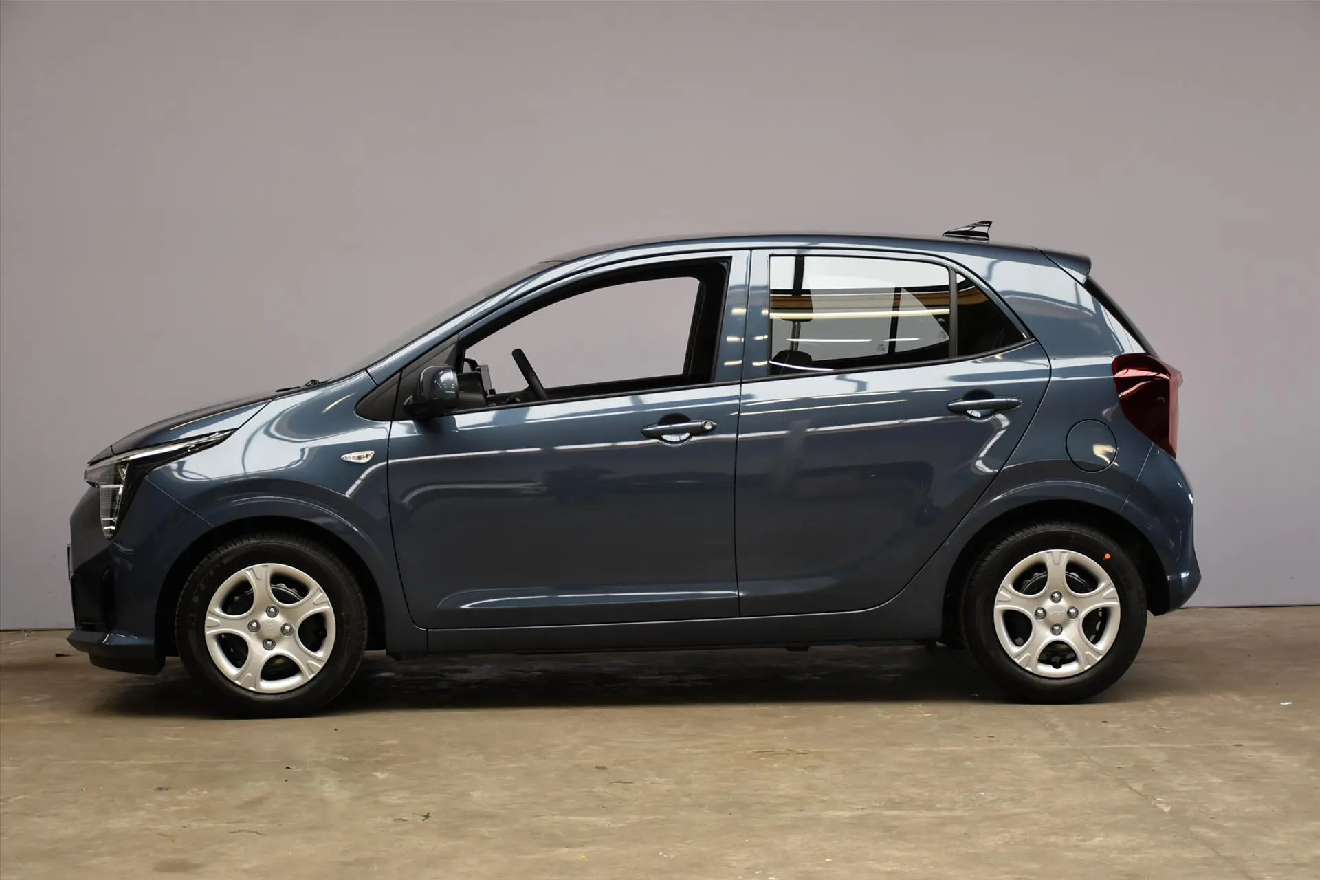 Kia Picanto met kenteken 72958 – achteraanzicht