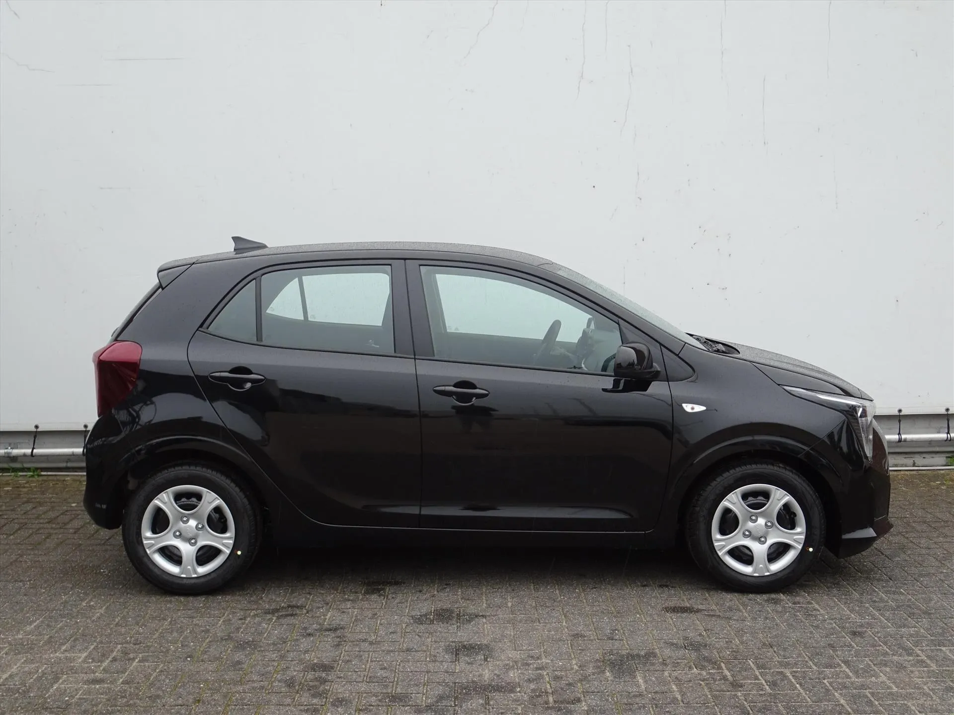Kia Picanto met kenteken 73054 – dashboard
