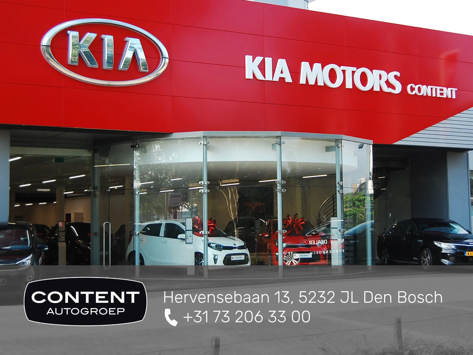Kia Picanto met kenteken 74123 – achteraanzicht