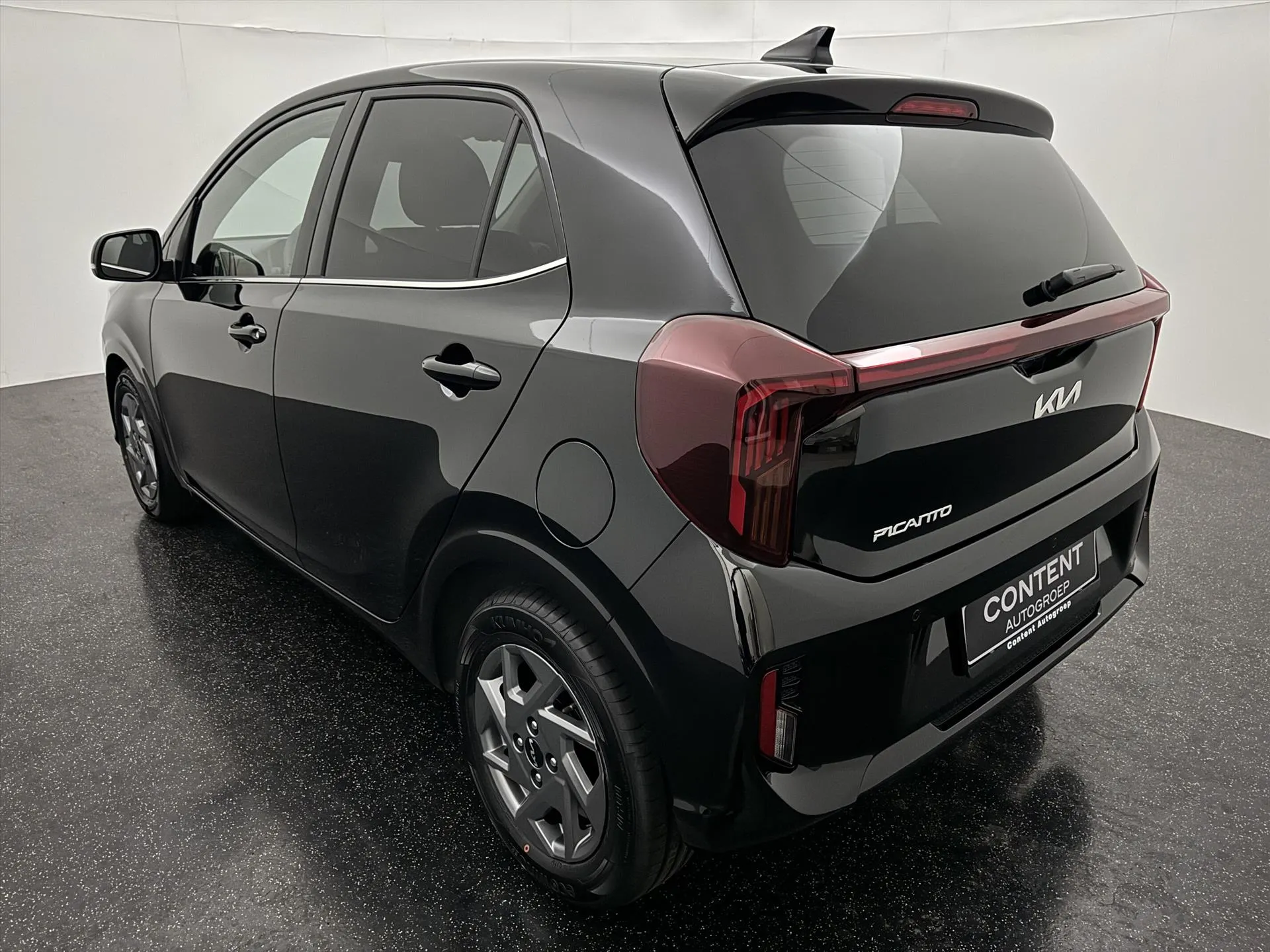 Kia Picanto met kenteken 74148 – interieur