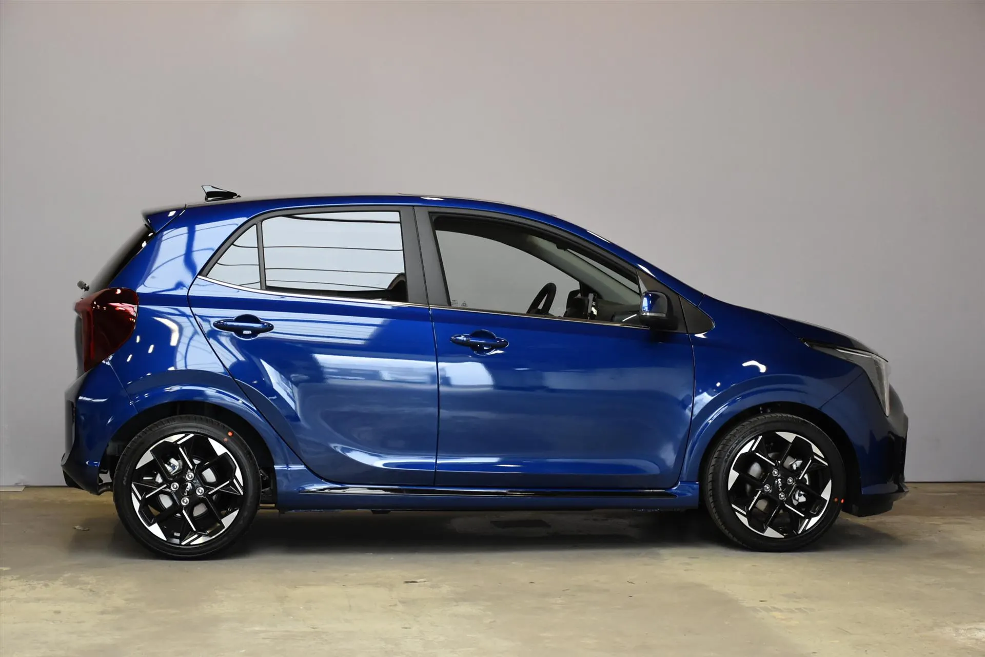 Kia Picanto met kenteken 74585 – dashboard