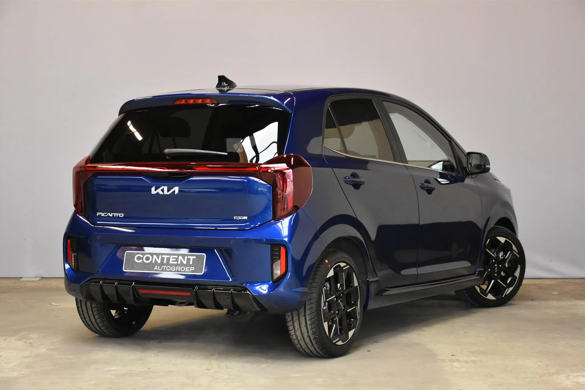 Kia Picanto met kenteken 74585 – detailfoto