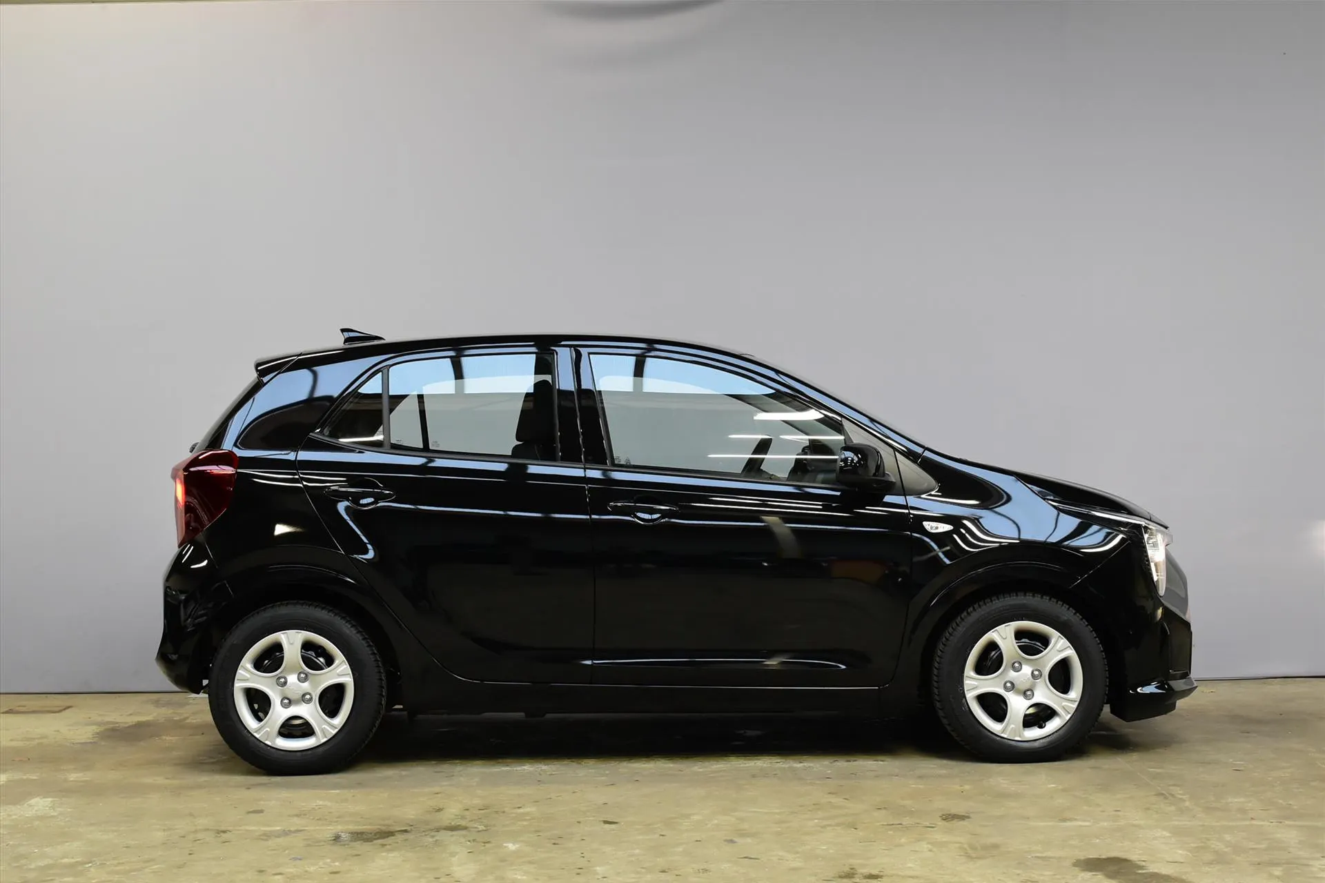 Kia Picanto met kenteken 75105 – dashboard