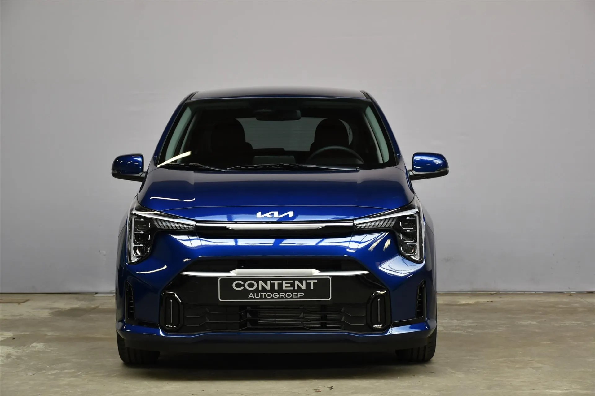 Kia Picanto met kenteken 76007 – achteraanzicht