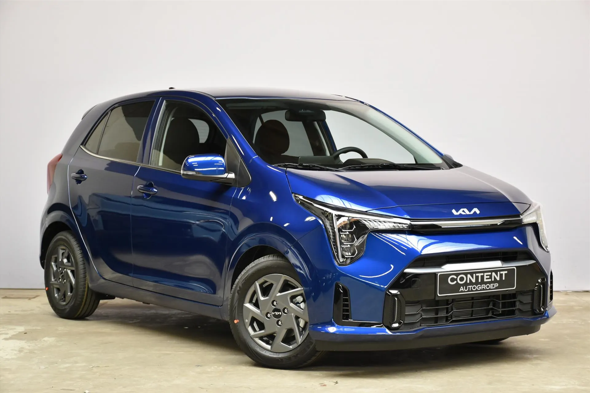 Kia Picanto met kenteken 76007 – interieur