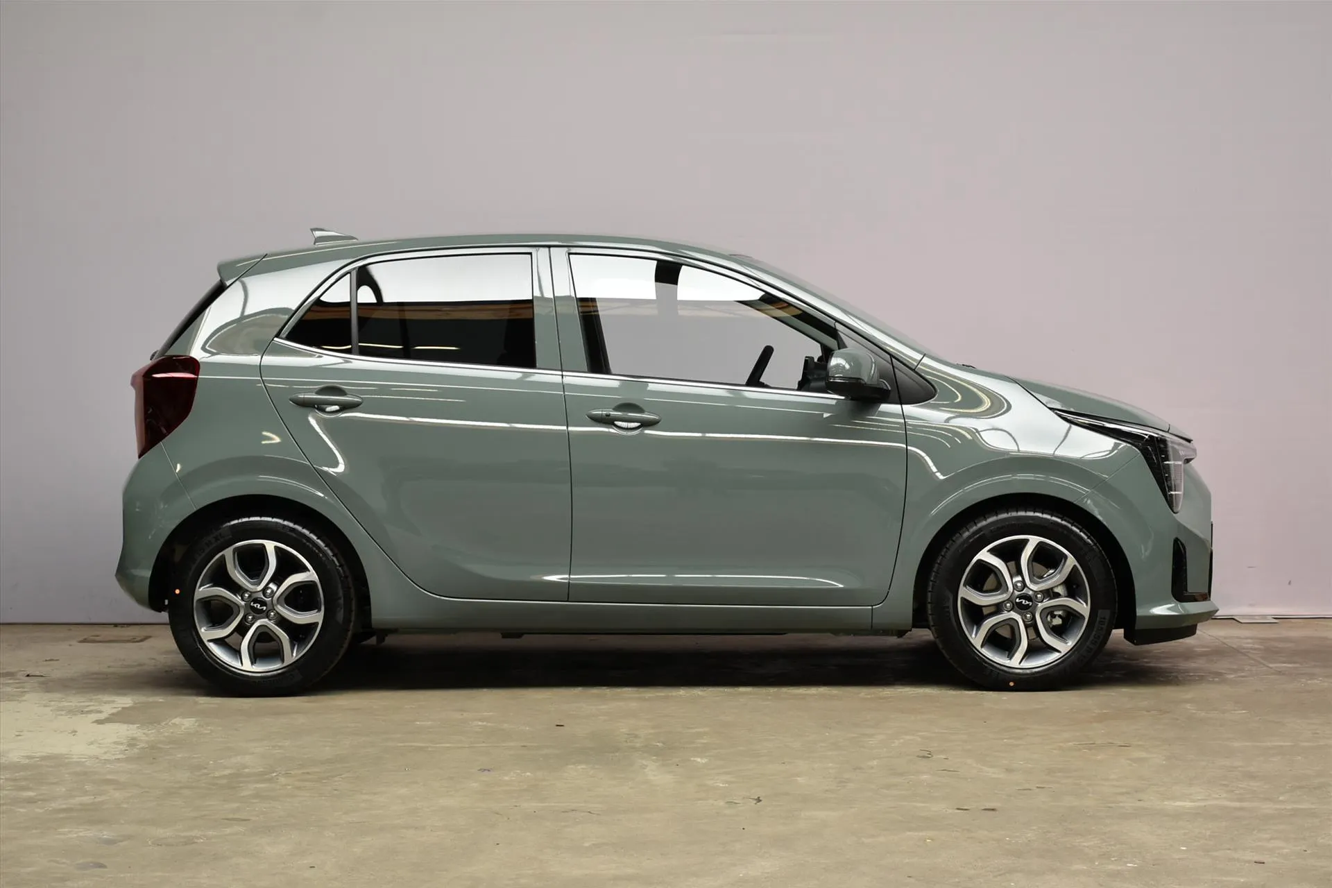 Kia Picanto met kenteken 76685 – detailfoto