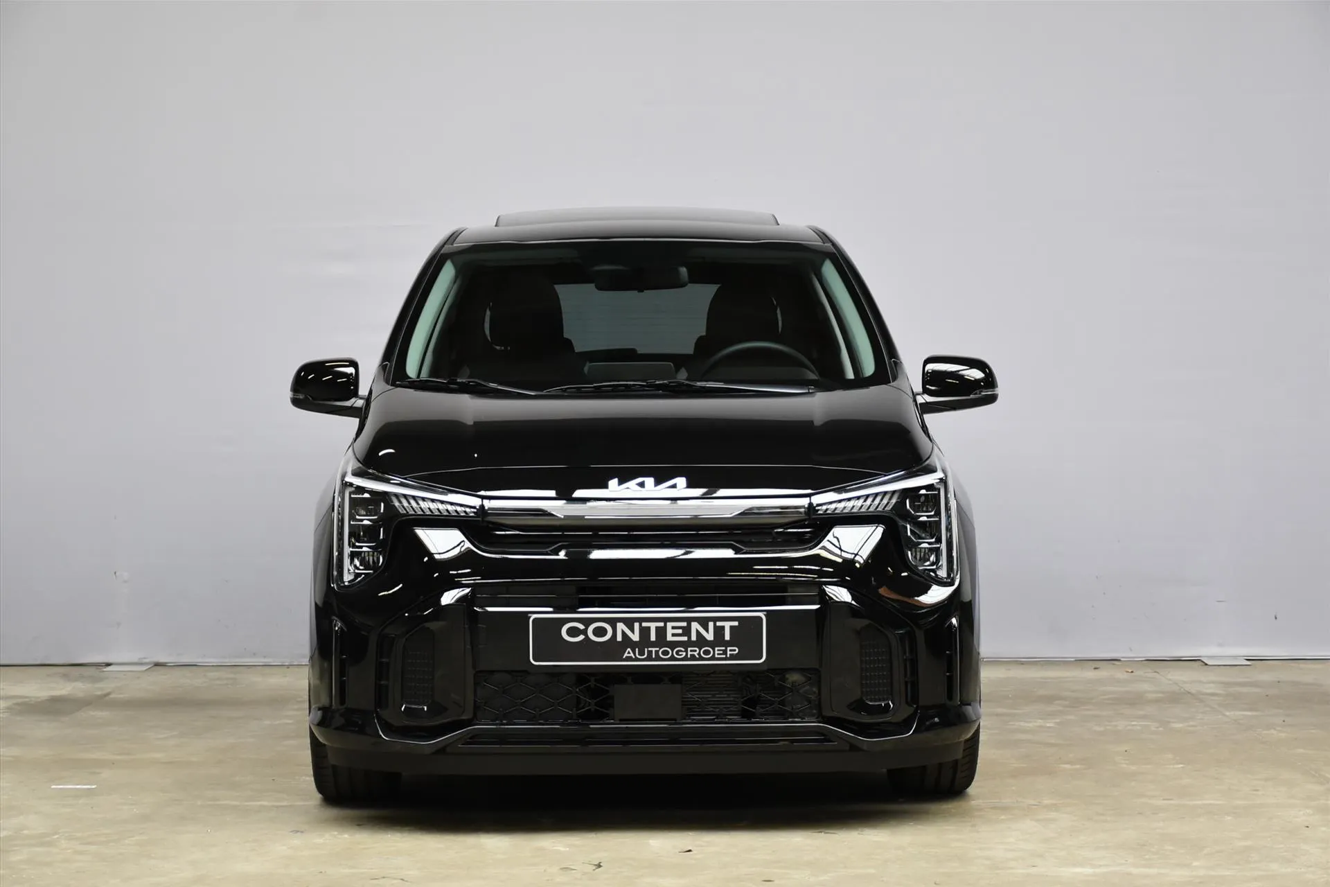 Kia Picanto met kenteken 77446 – interieur