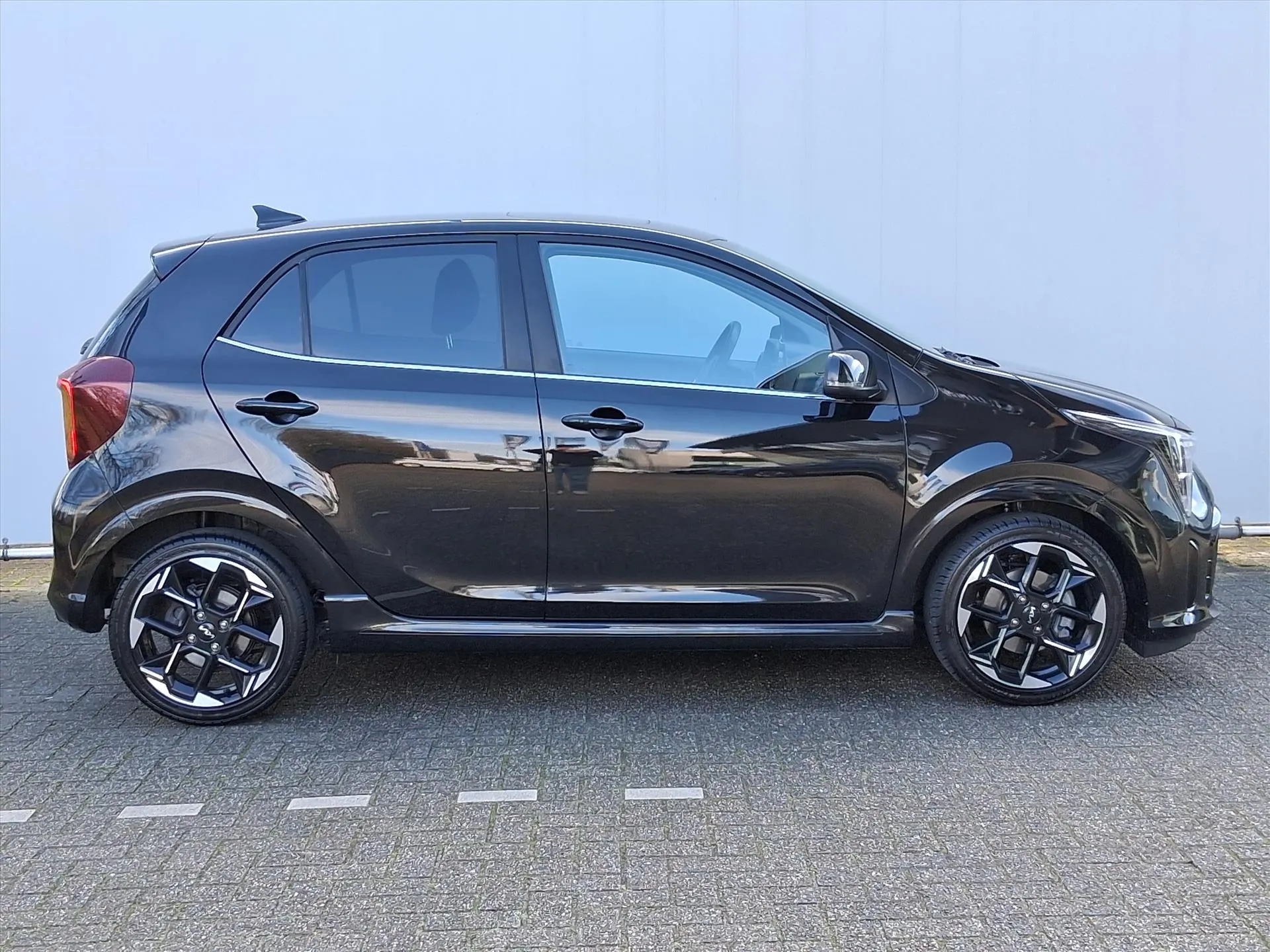 Kia Picanto met kenteken HBB-48-G – dashboard