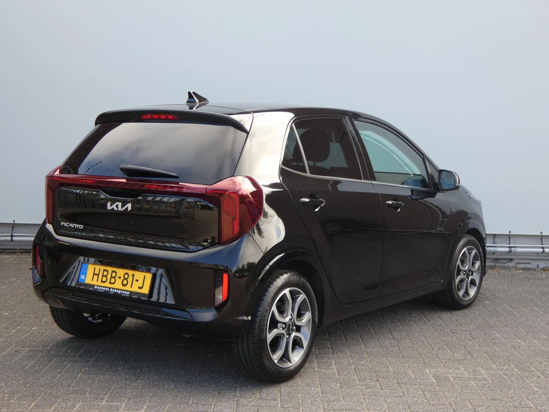 Kia Picanto met kenteken HBB-81-J – detailfoto