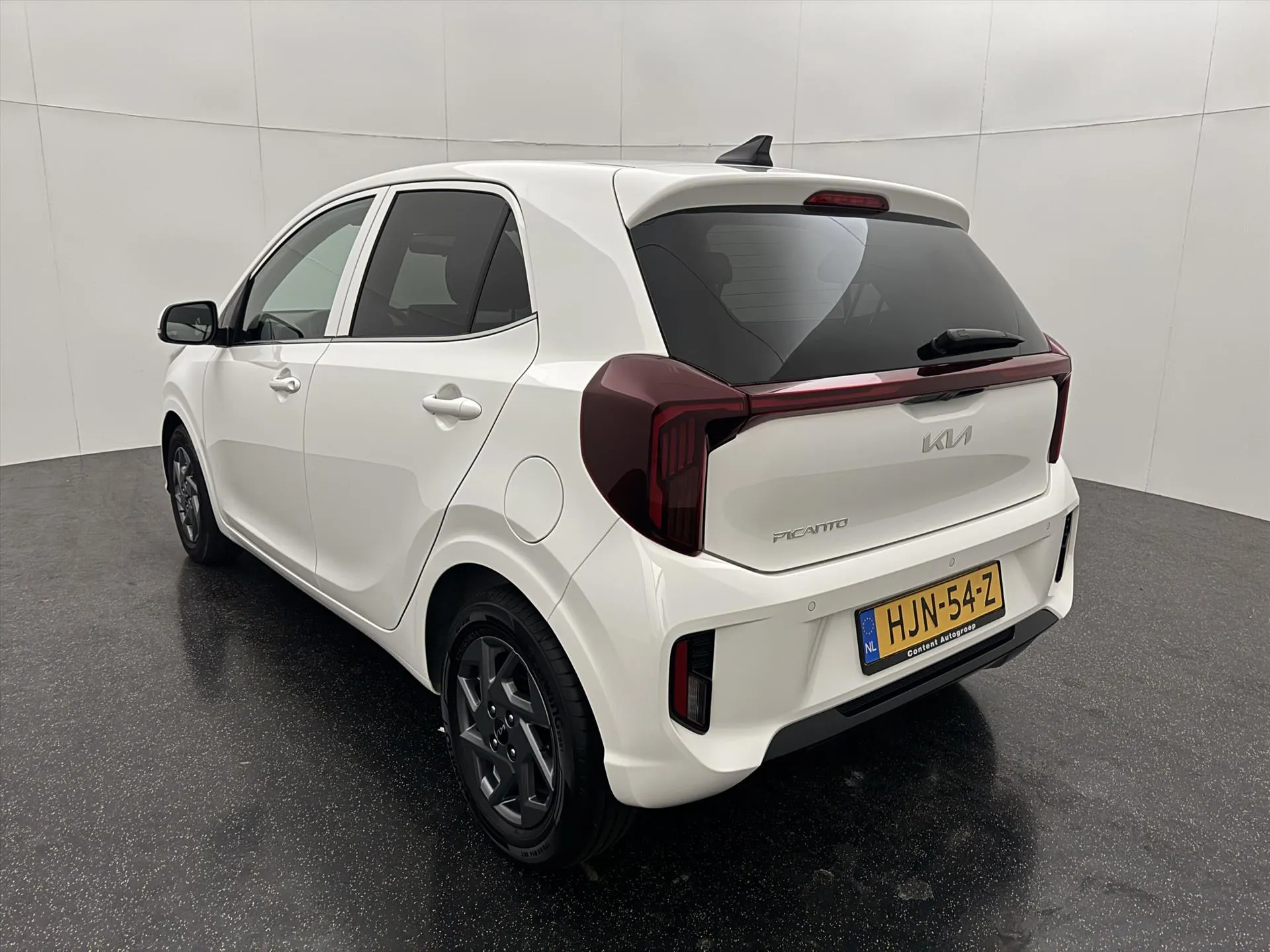 Kia Picanto met kenteken HJN-54-Z – interieur