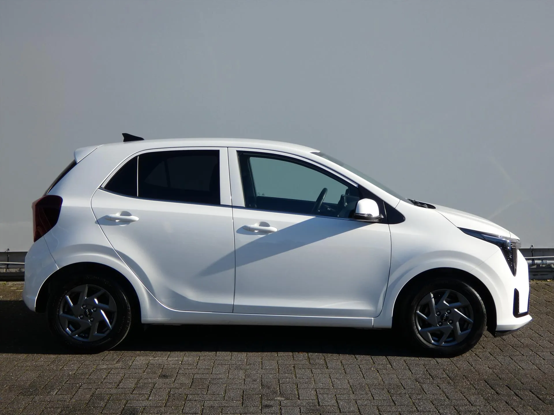 Kia Picanto met kenteken HKJ-46-G – dashboard
