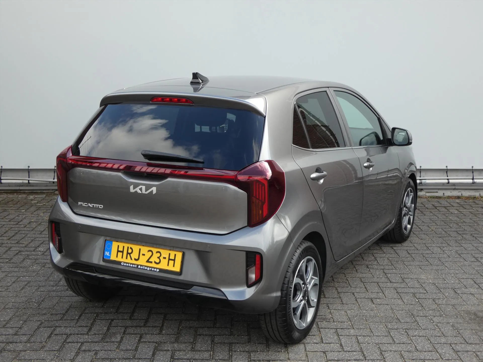 Kia Picanto met kenteken HRJ-23-H – detailfoto