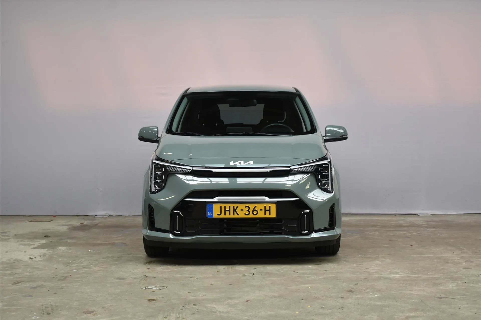 Kia Picanto met kenteken JHK-36-H – achteraanzicht