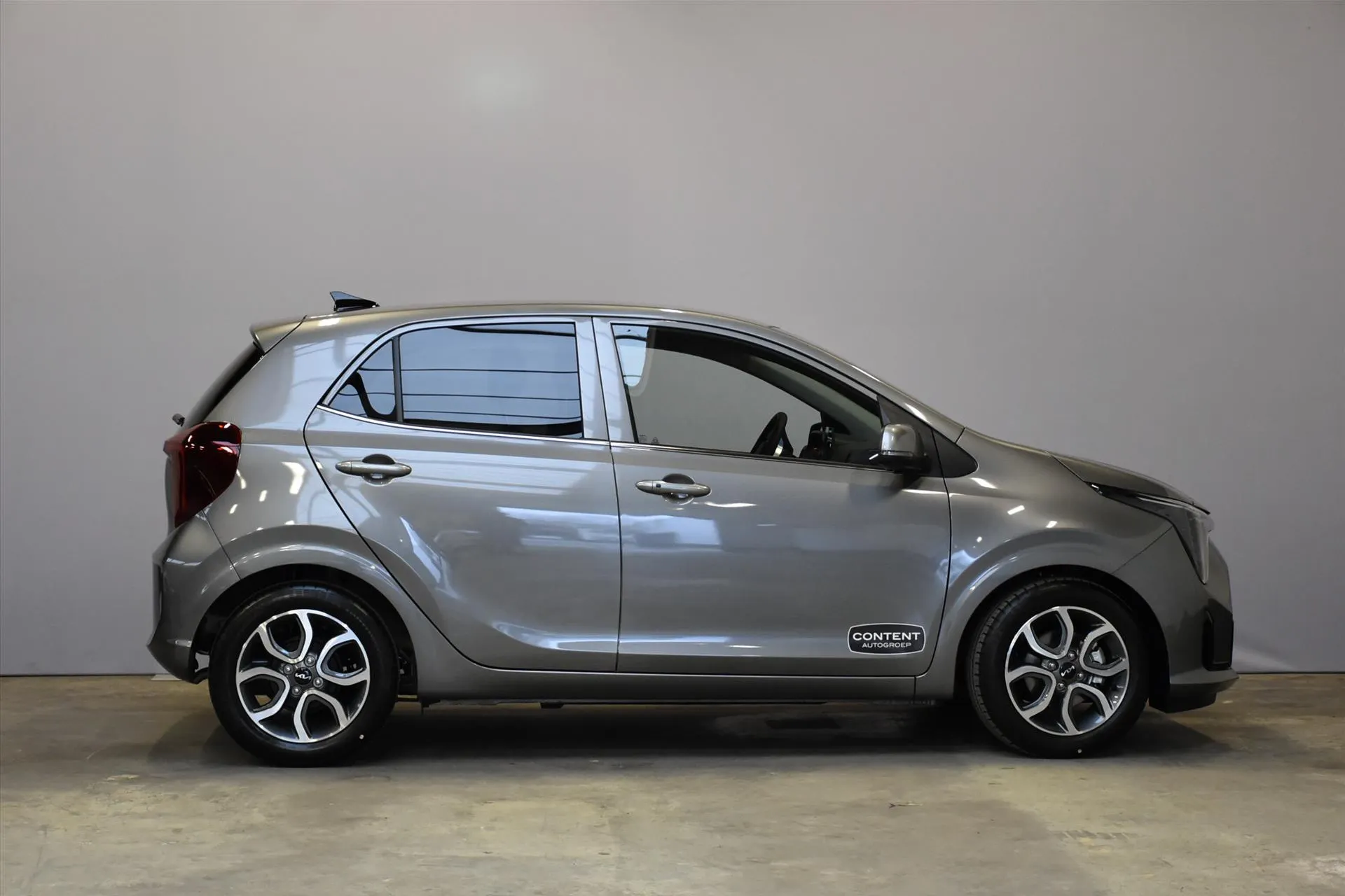 Kia Picanto met kenteken JTD-51-S – dashboard