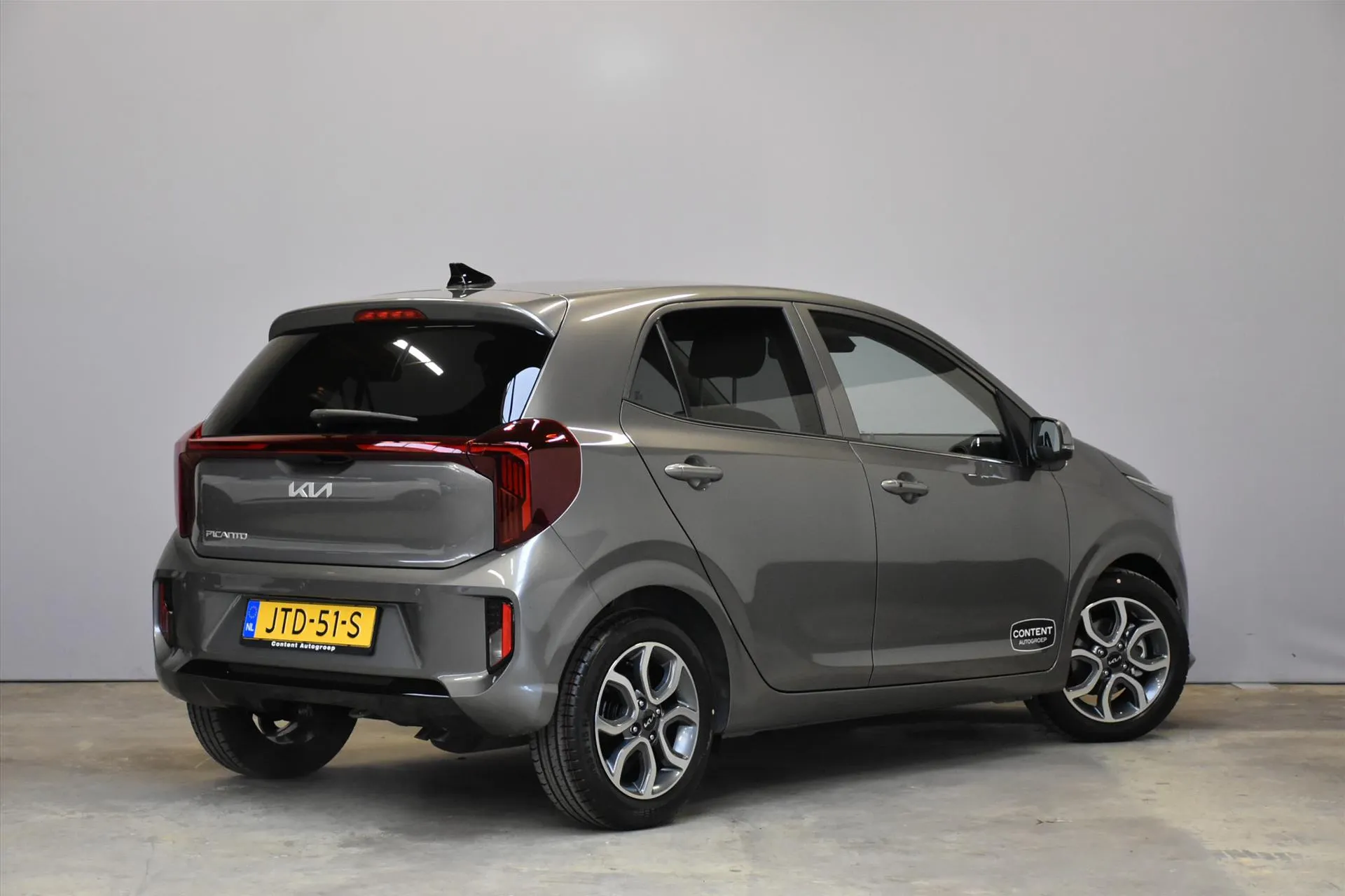 Kia Picanto met kenteken JTD-51-S – detailfoto