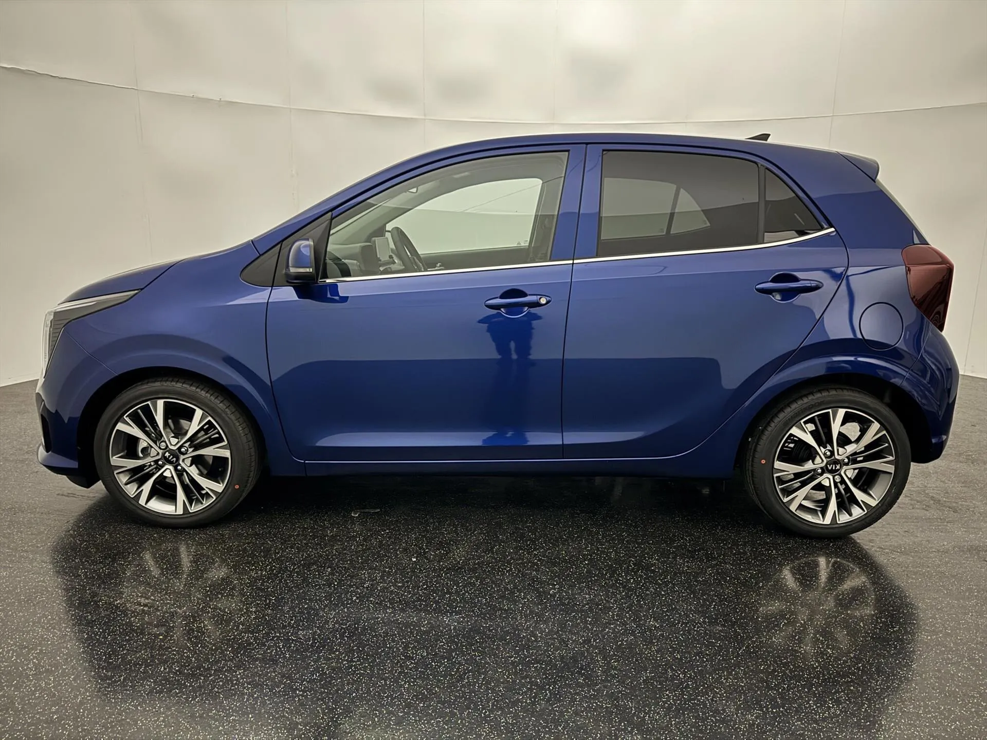 Kia Picanto met kenteken KBG-69-V – achteraanzicht