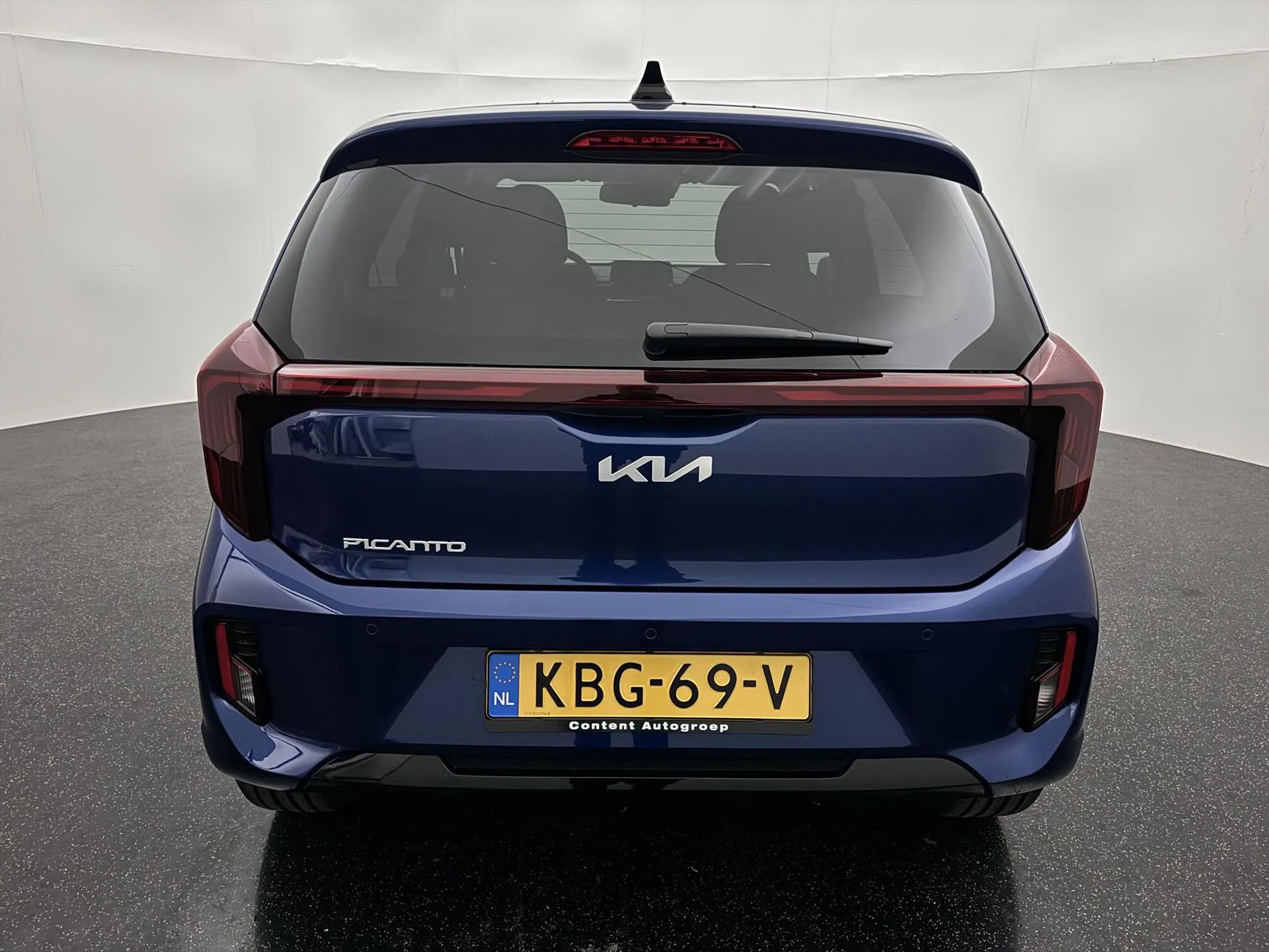 Kia Picanto met kenteken KBG-69-V – dashboard