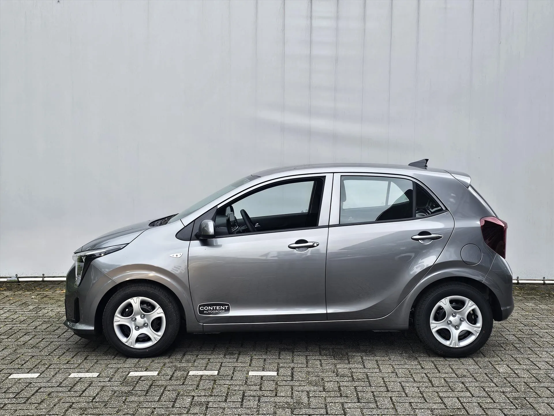Kia Picanto met kenteken KBX-25-D – achteraanzicht