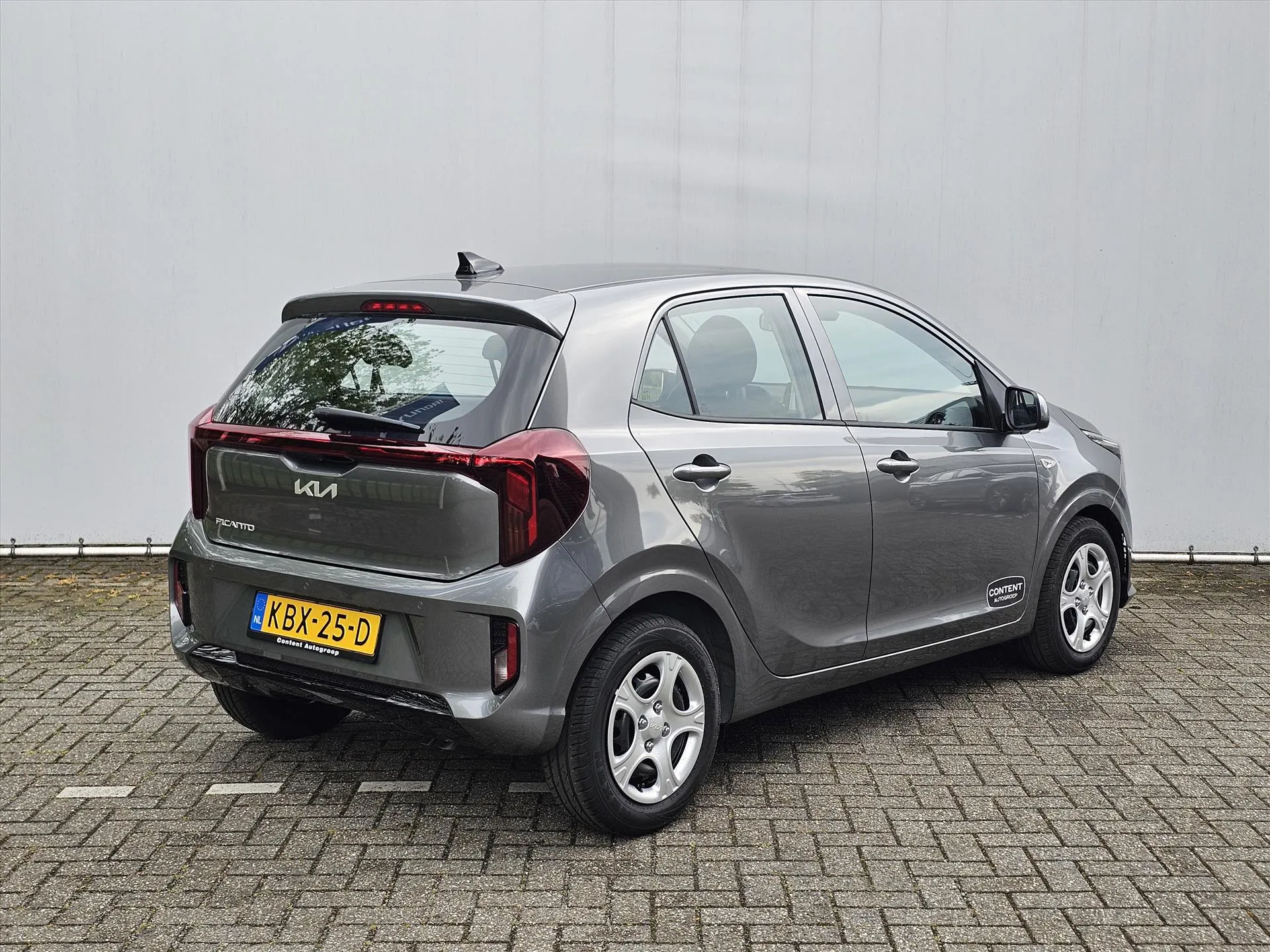 Kia Picanto met kenteken KBX-25-D – dashboard