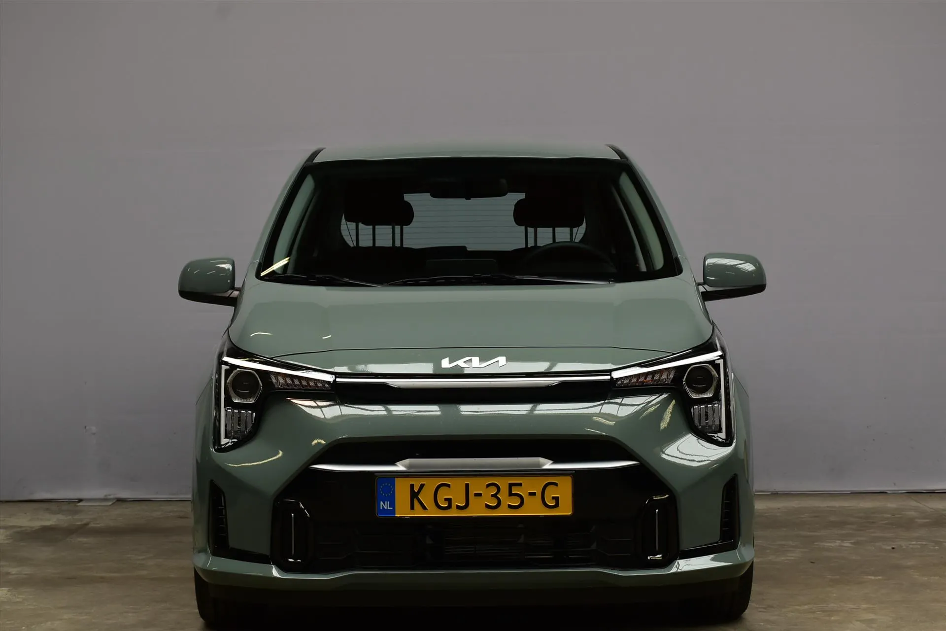 Kia Picanto met kenteken KGJ-35-G – achteraanzicht
