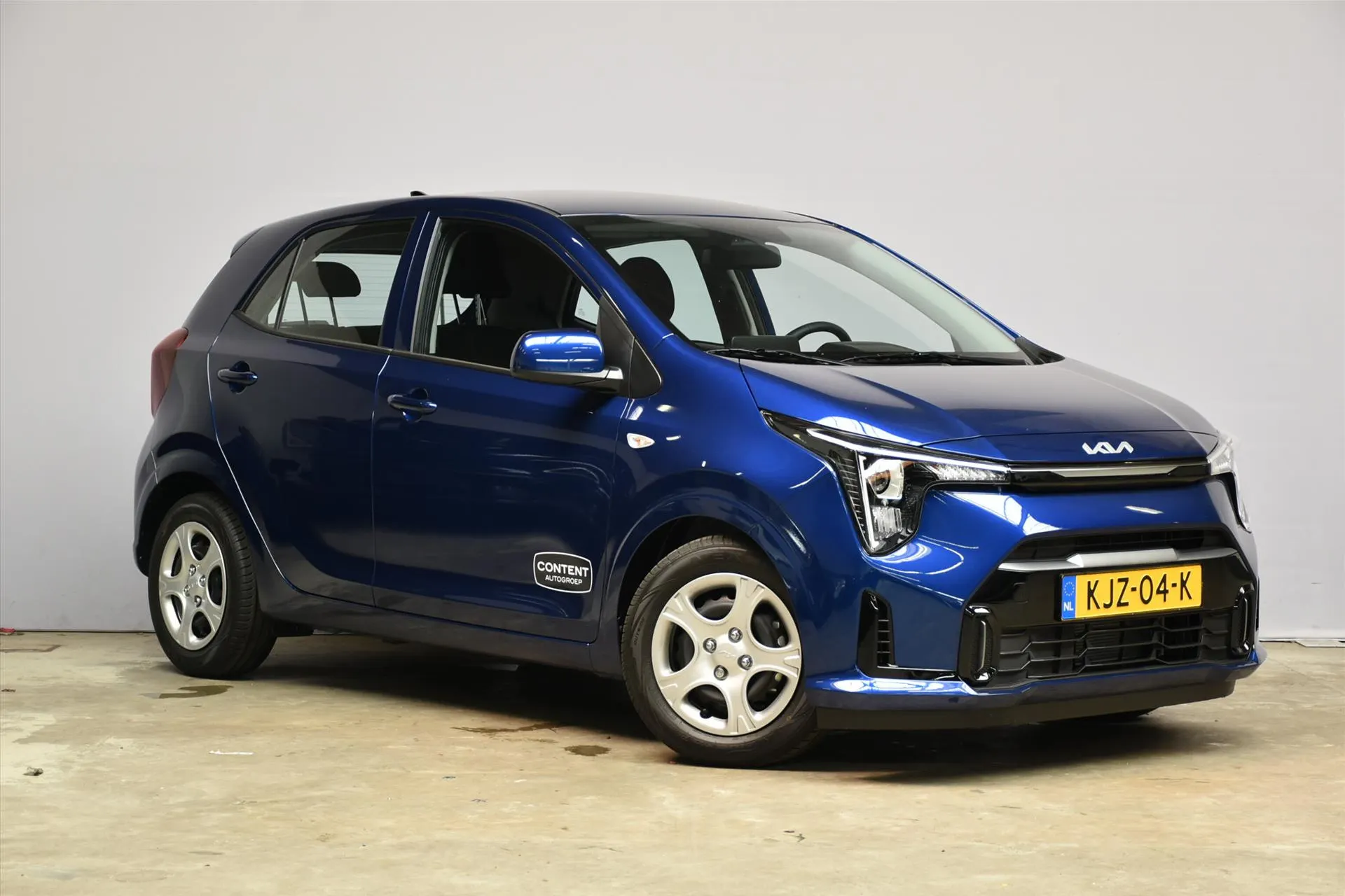 Kia Picanto met kenteken KJZ-04-K – interieur