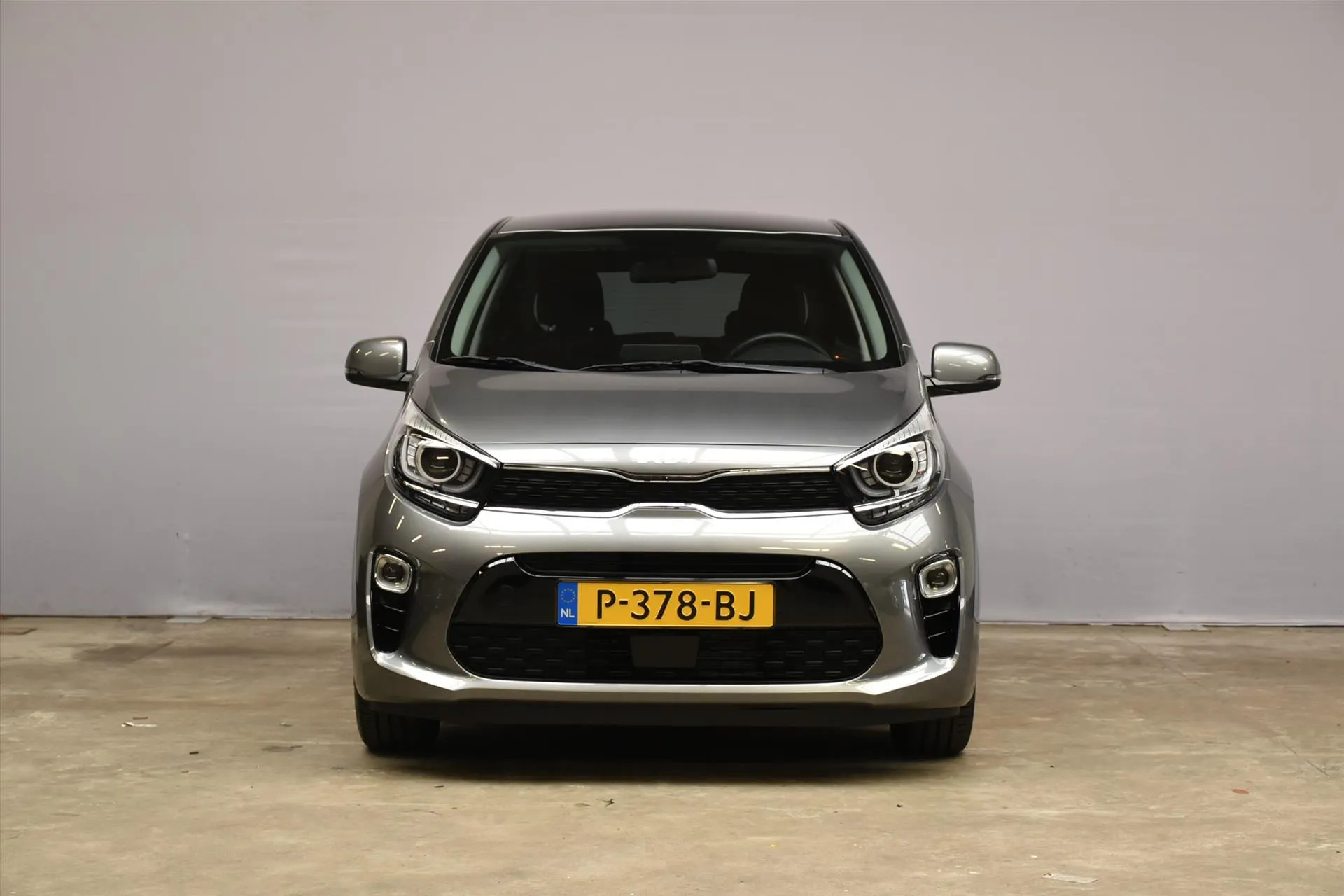 Kia Picanto met kenteken P-378-BJ – achteraanzicht