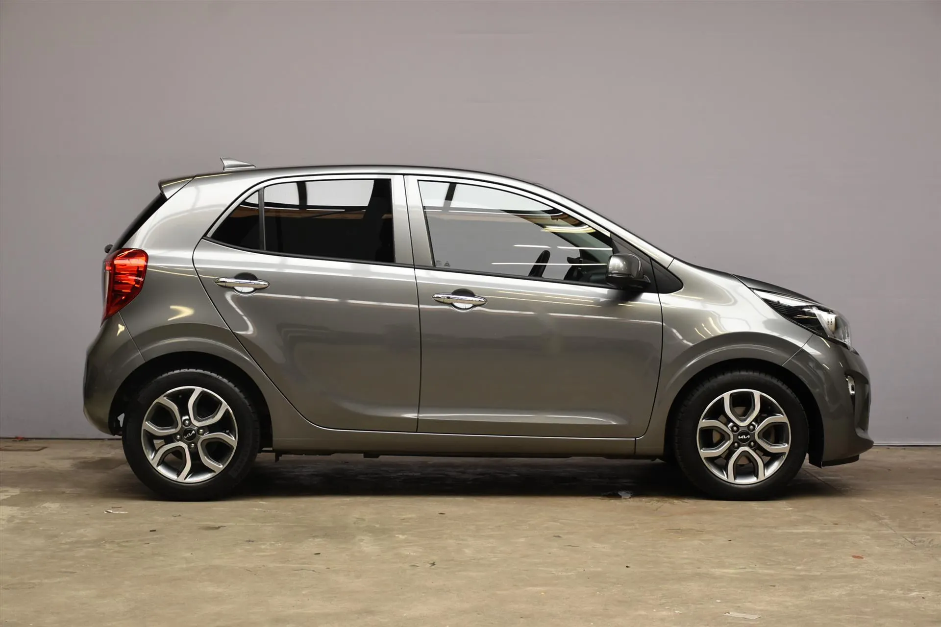 Kia Picanto met kenteken P-378-BJ – dashboard